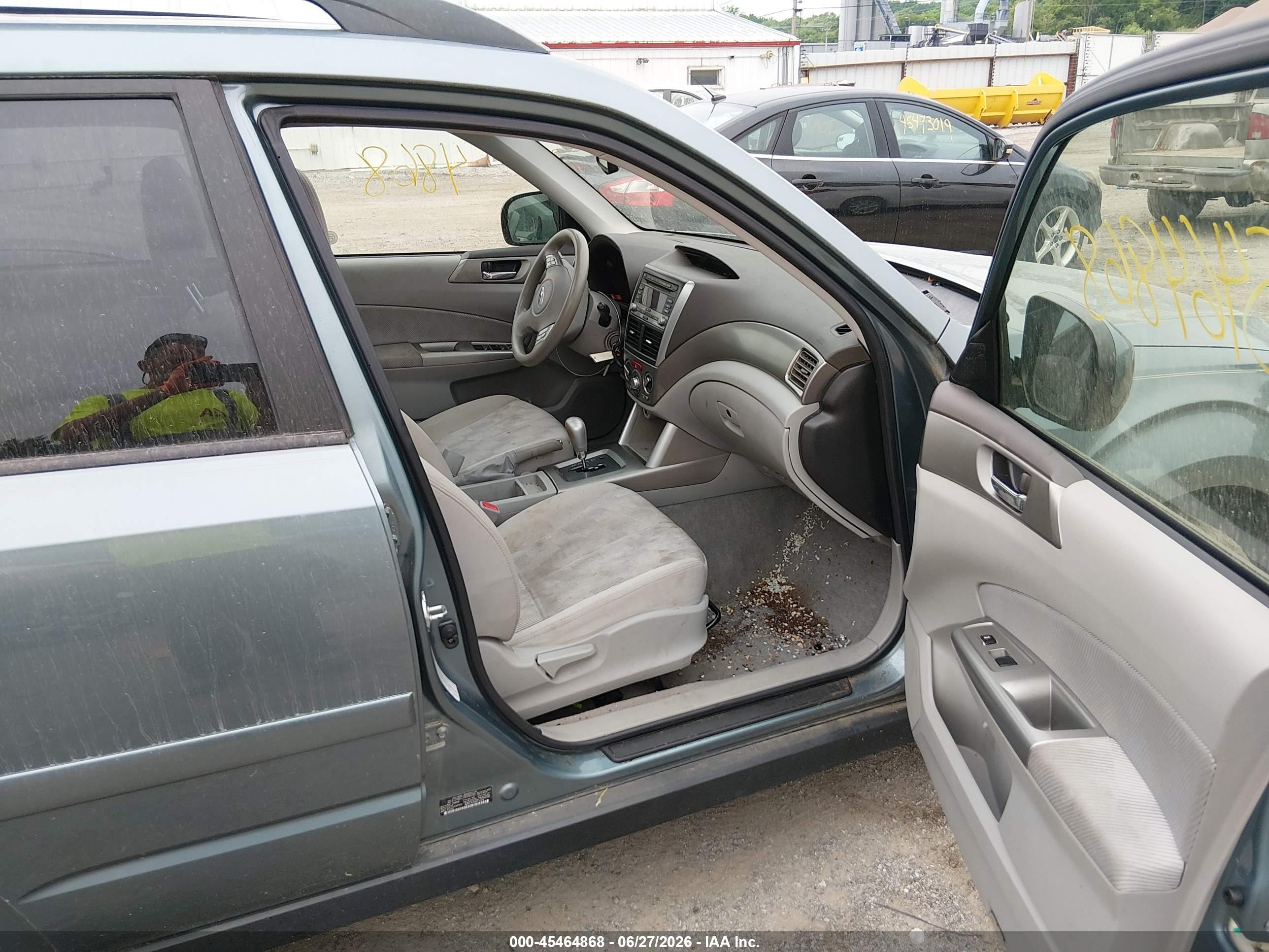 2010 Subaru Forester 2.5x Premium Turquoise vin: JF2SH6CC1AH760288
