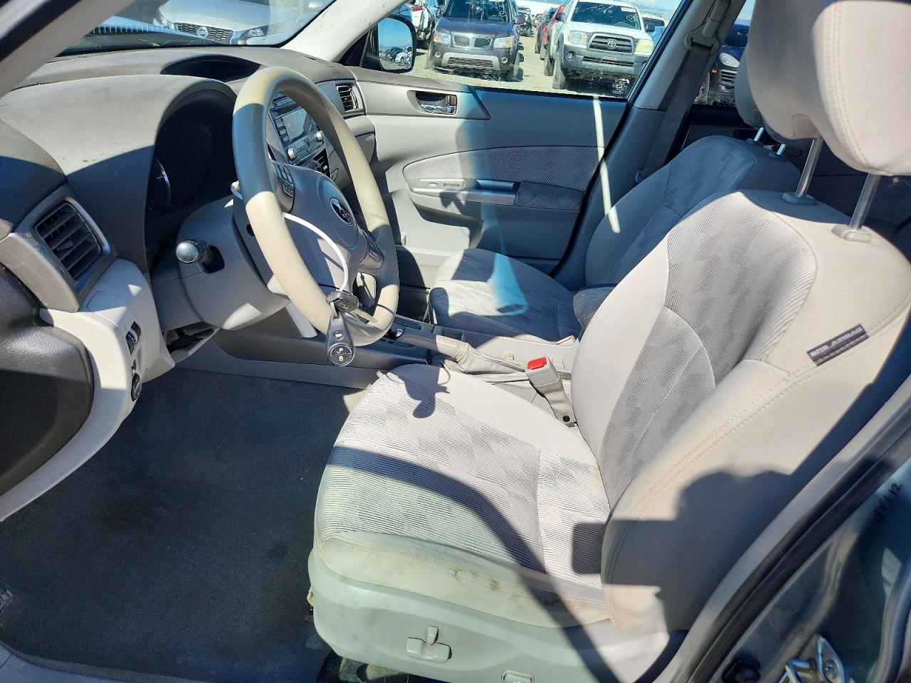 2010 Subaru Forester 2.5x Premium Blue vin: JF2SH6CC1AH787006