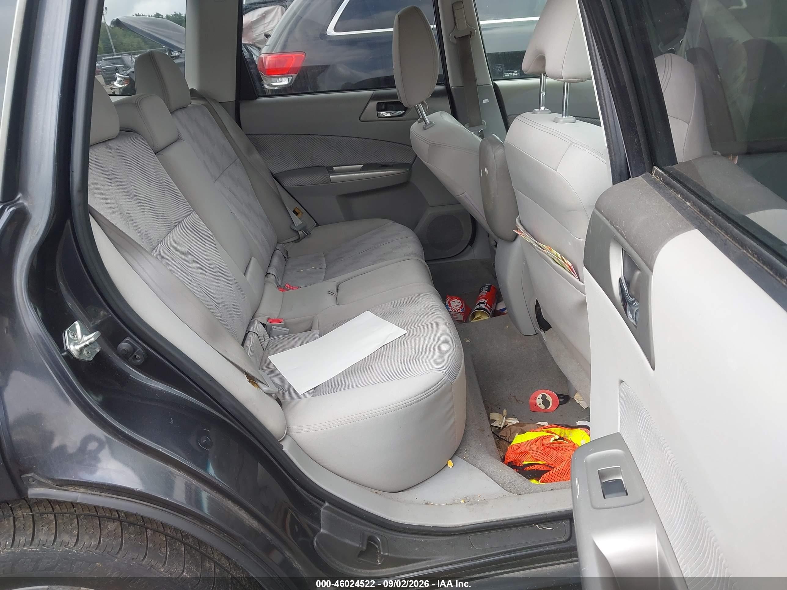 2010 Subaru Forester 2.5x Premium Gray vin: JF2SH6CC1AH790567