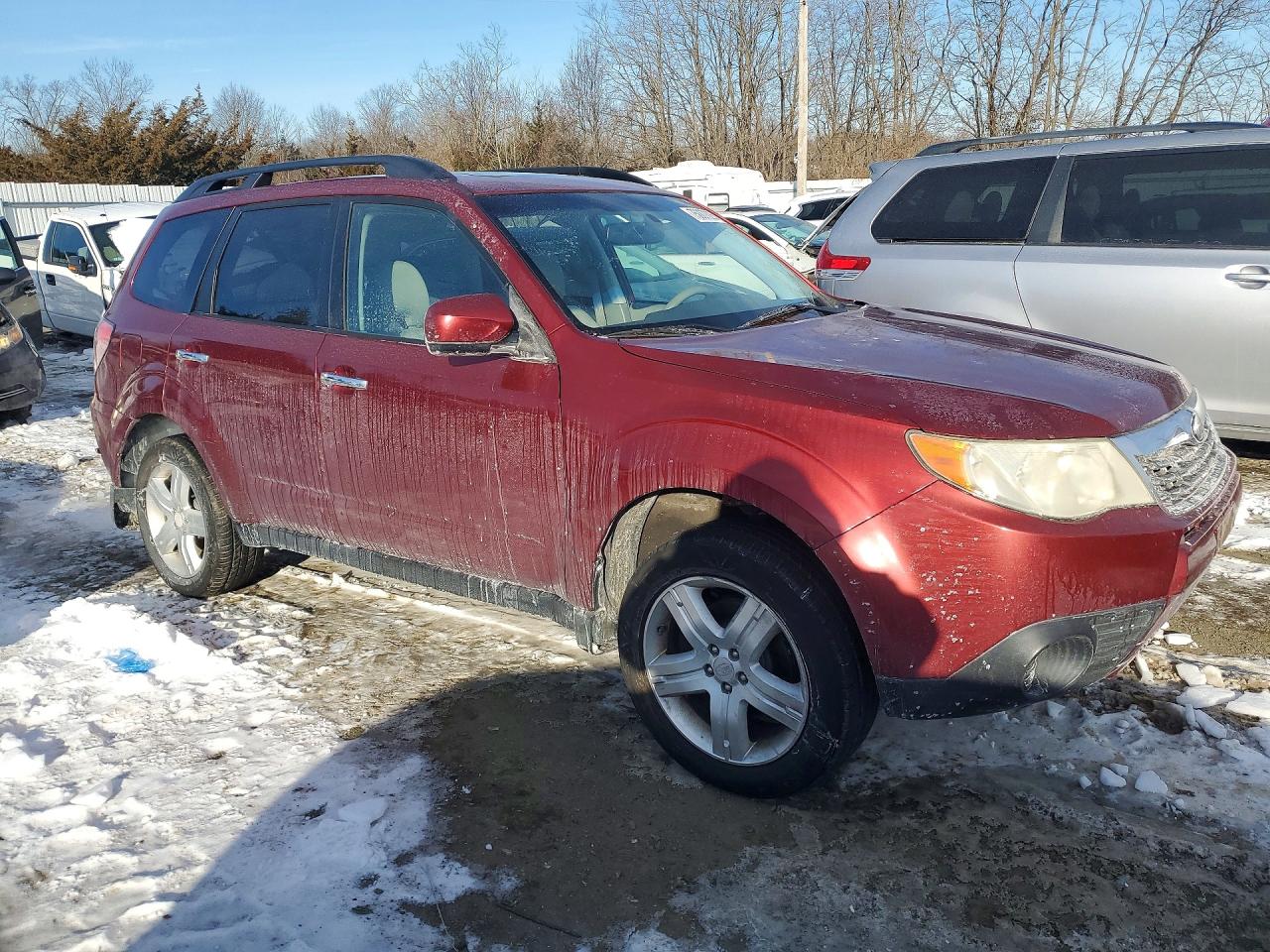 2010 Suba Forester 2 Maroon vin: JF2SH6CC1AH806721