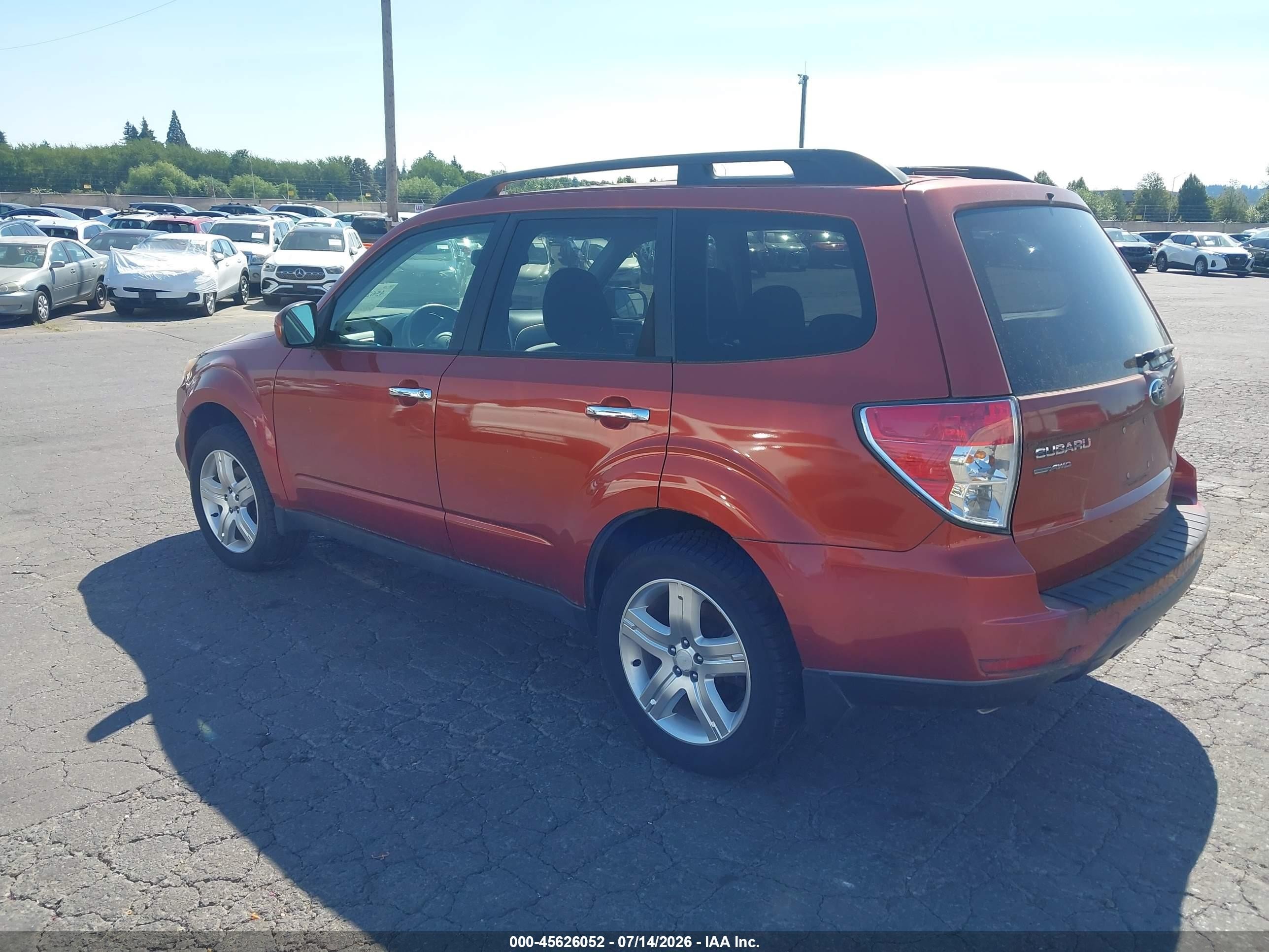 2010 Subaru Forester 2.5x Premium Orange vin: JF2SH6CC1AH913168