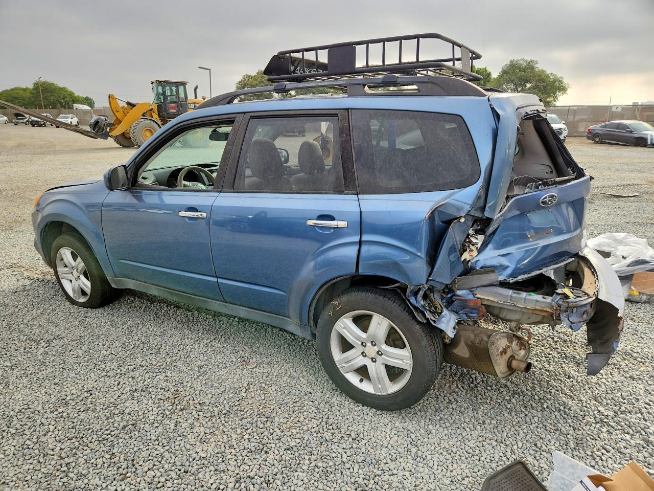 2010 Subaru Forester 2.5x Premium Blue vin: JF2SH6CC2AG906512