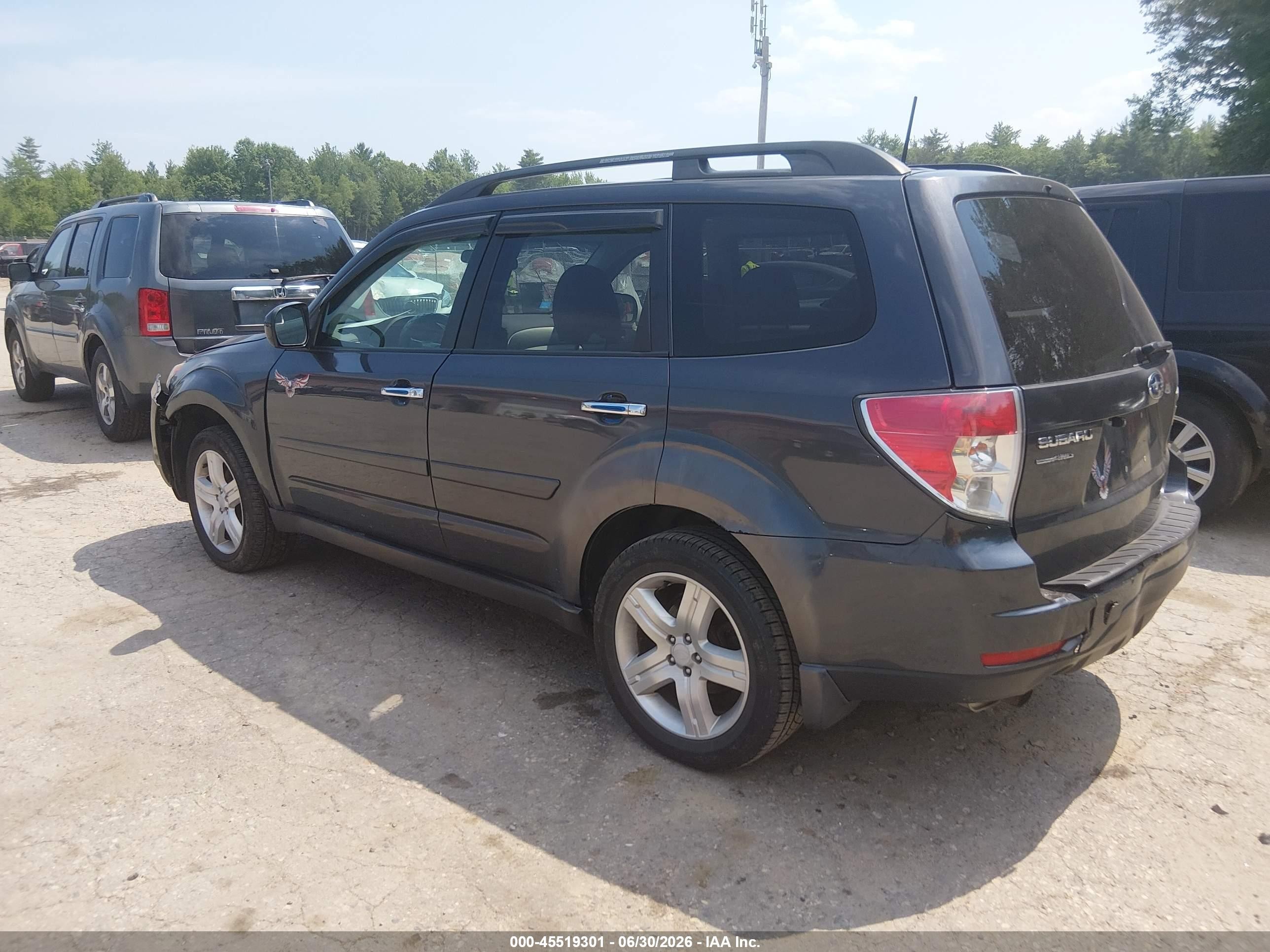 2010 Subaru Forester 2.5x Premium Gray vin: JF2SH6CC2AH704649