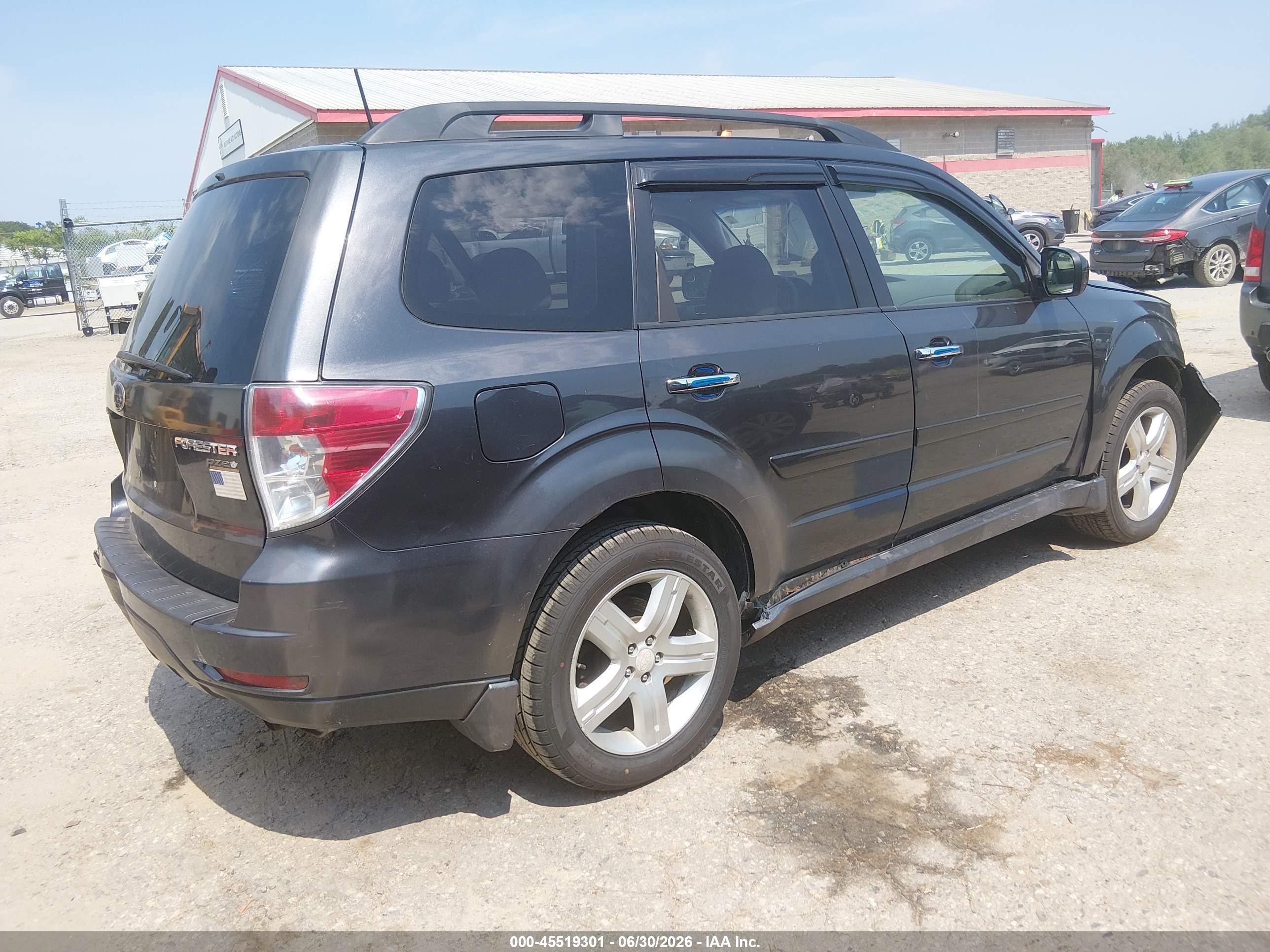 2010 Subaru Forester 2.5x Premium Gray vin: JF2SH6CC2AH704649