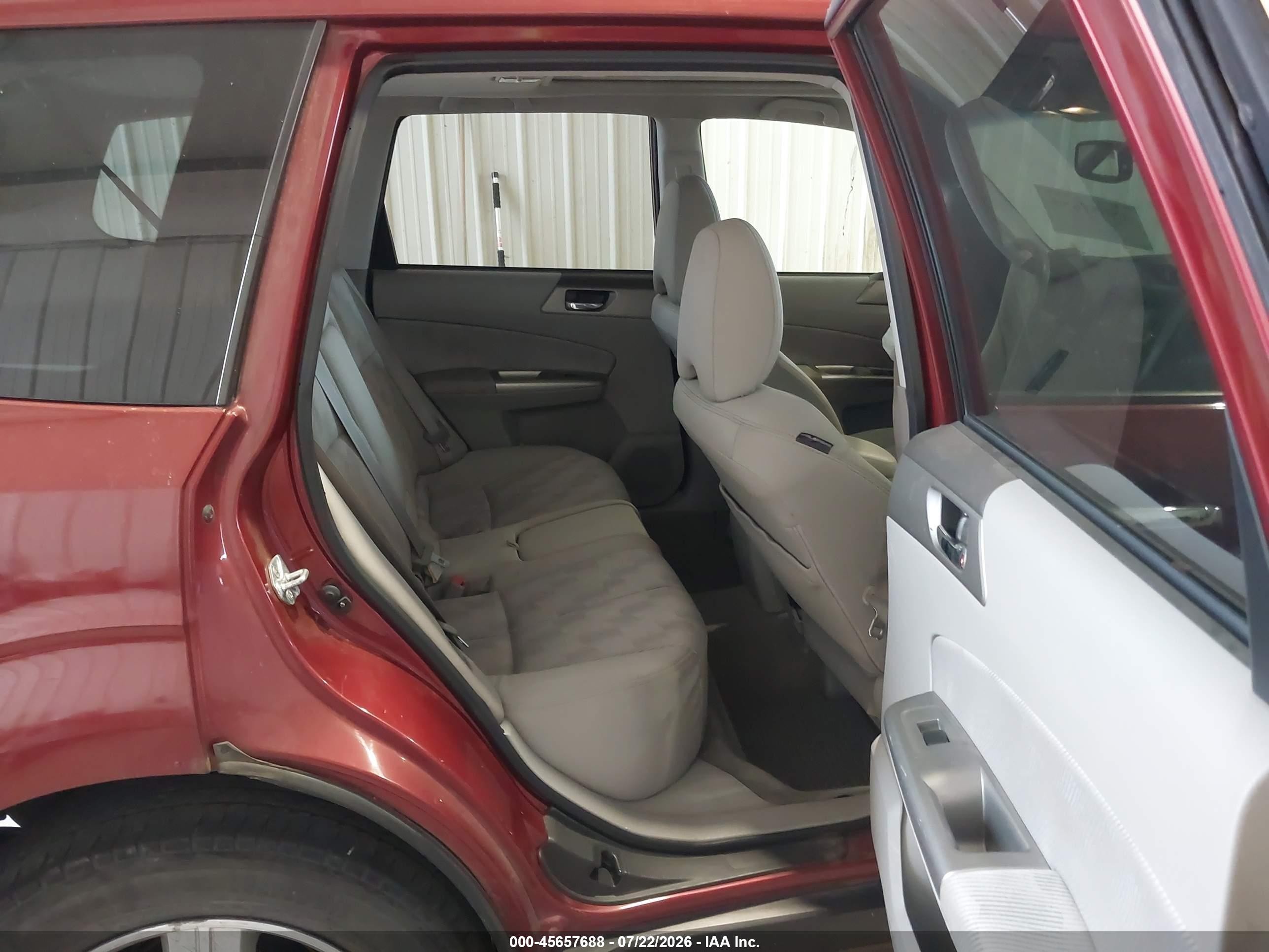 2010 Subaru Forester 2.5x Premium Maroon vin: JF2SH6CC2AH710015
