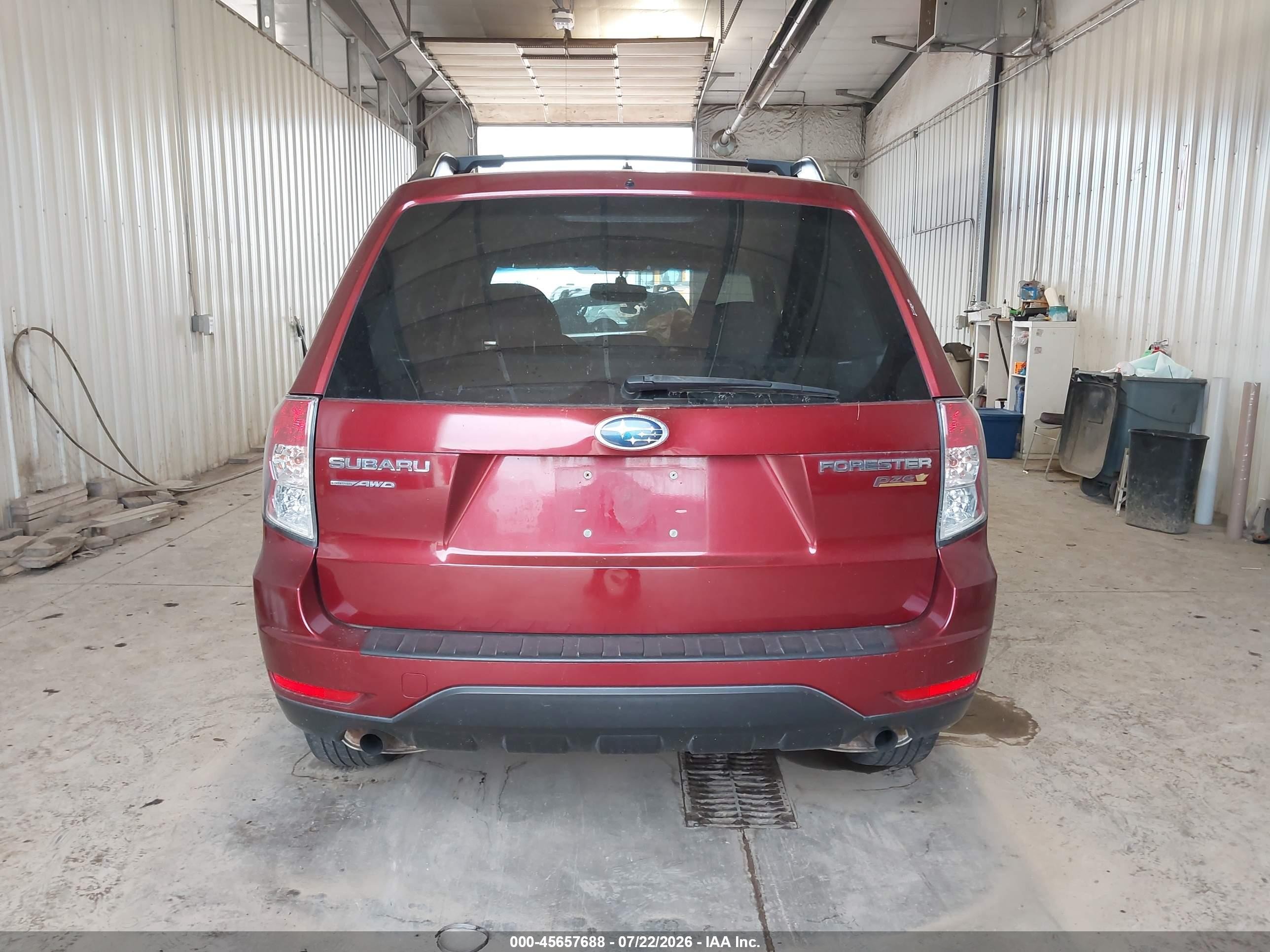 2010 Subaru Forester 2.5x Premium Maroon vin: JF2SH6CC2AH710015