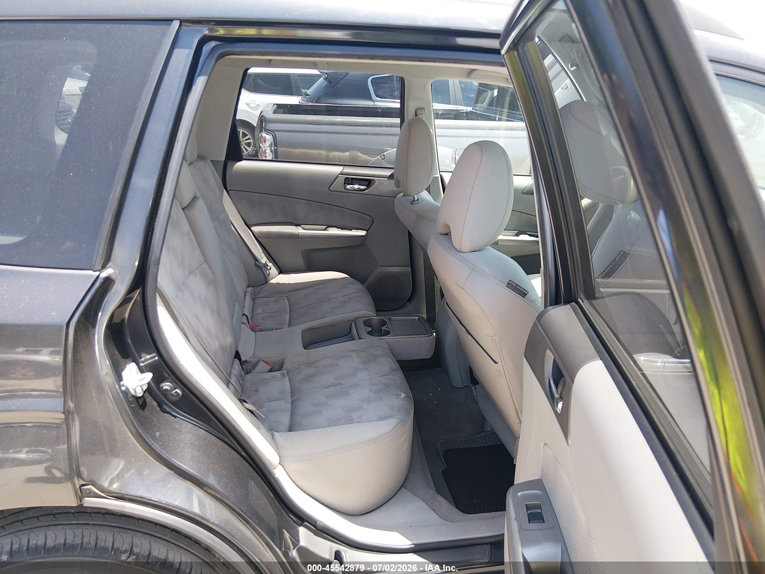 2010 Subaru Forester 2.5x Premium Gray vin: JF2SH6CC2AH710063