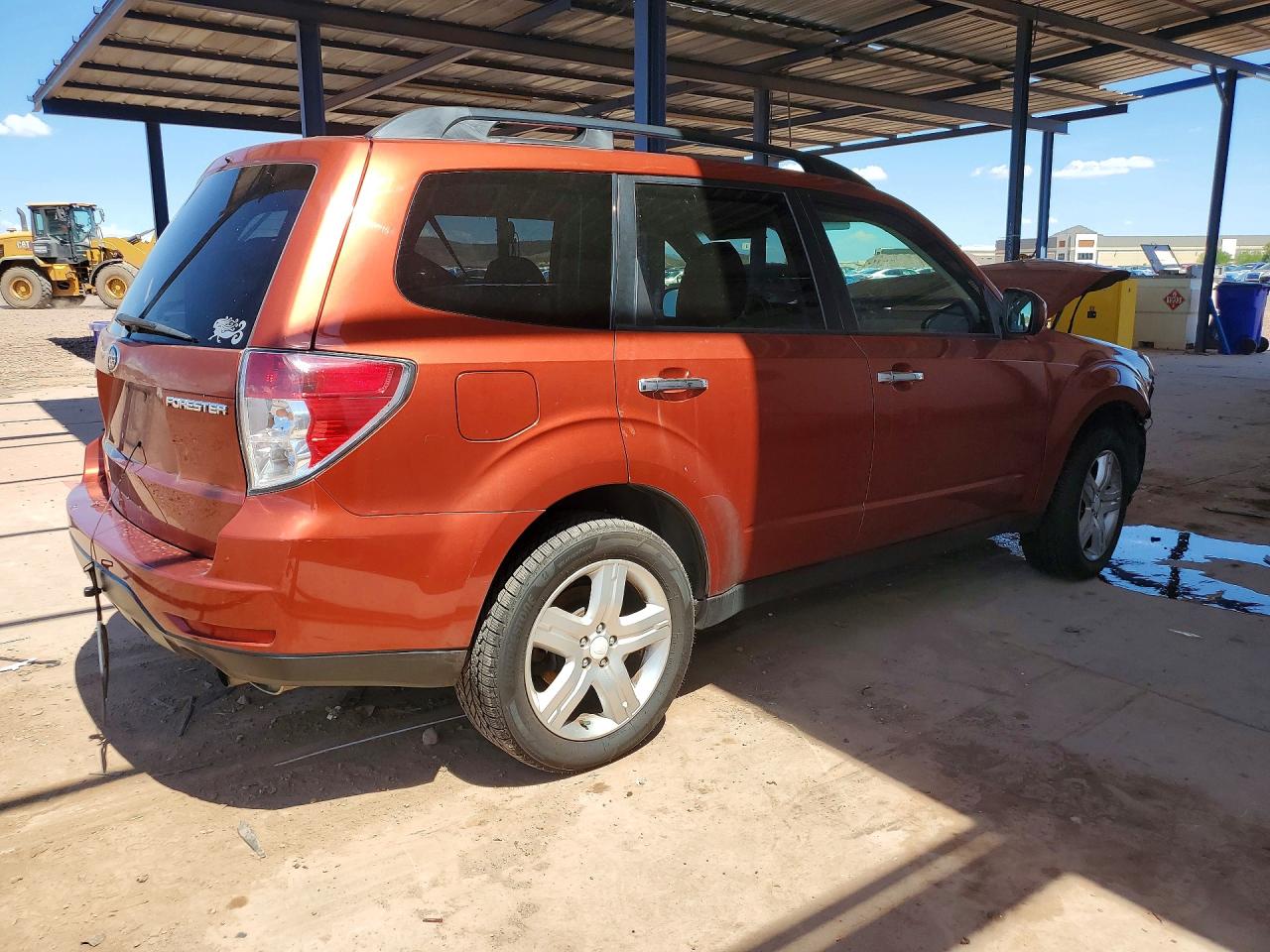 2010 Subaru Forester 2.5x Premium Orange vin: JF2SH6CC2AH723315