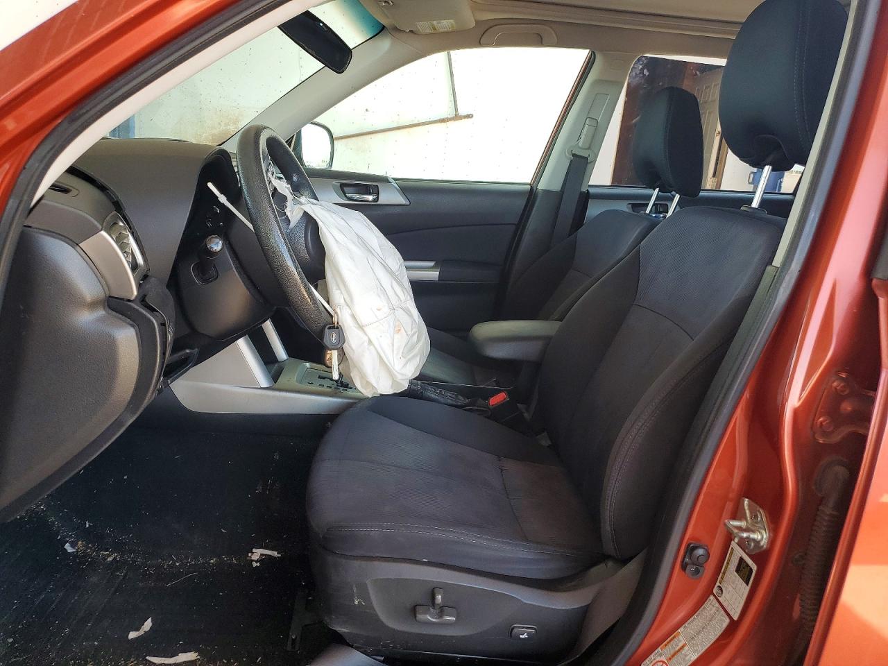 2010 Subaru Forester 2.5x Premium Orange vin: JF2SH6CC2AH723315