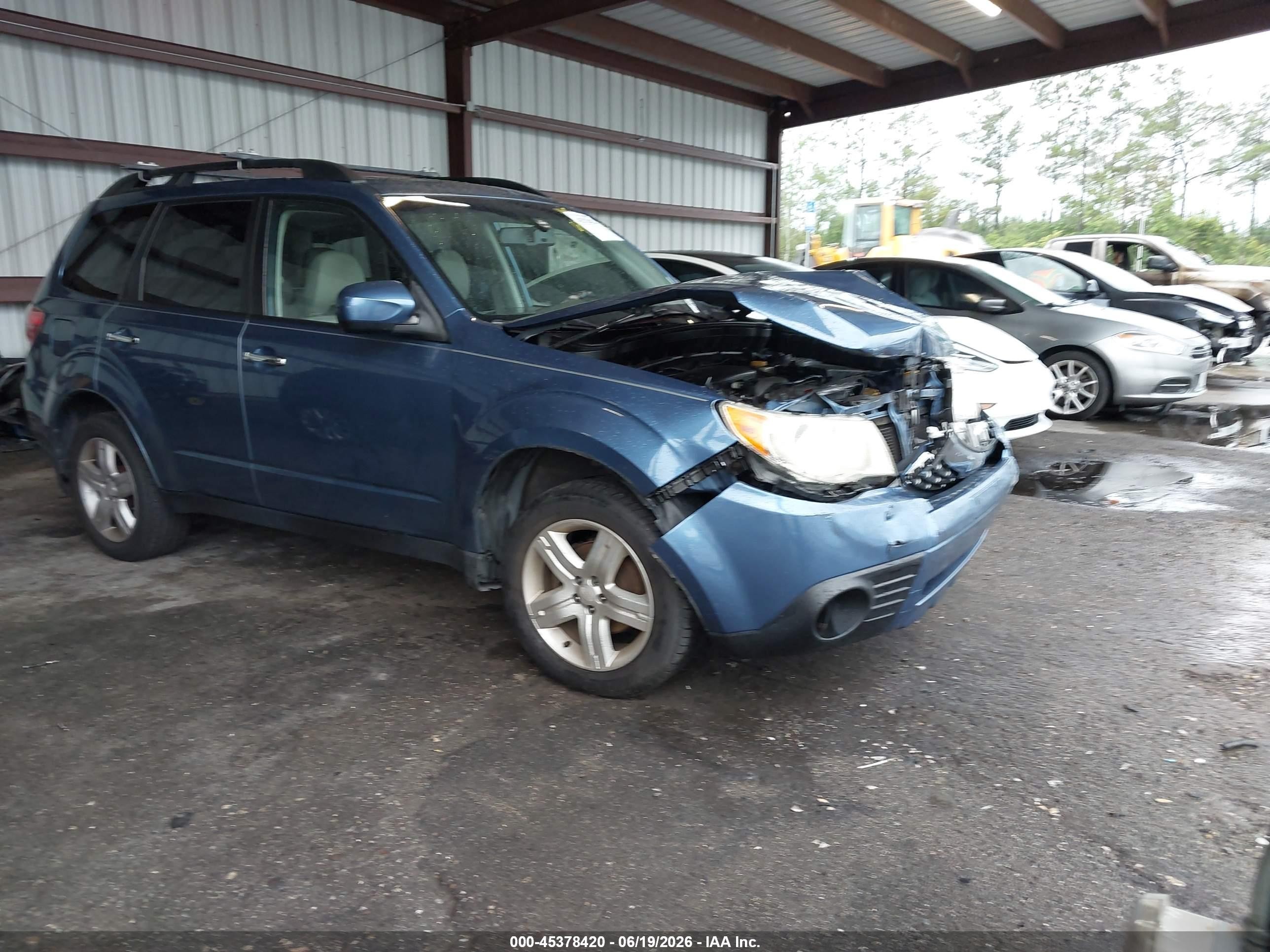 2010 Subaru Forester 2.5x Premium Blue vin: JF2SH6CC2AH750661