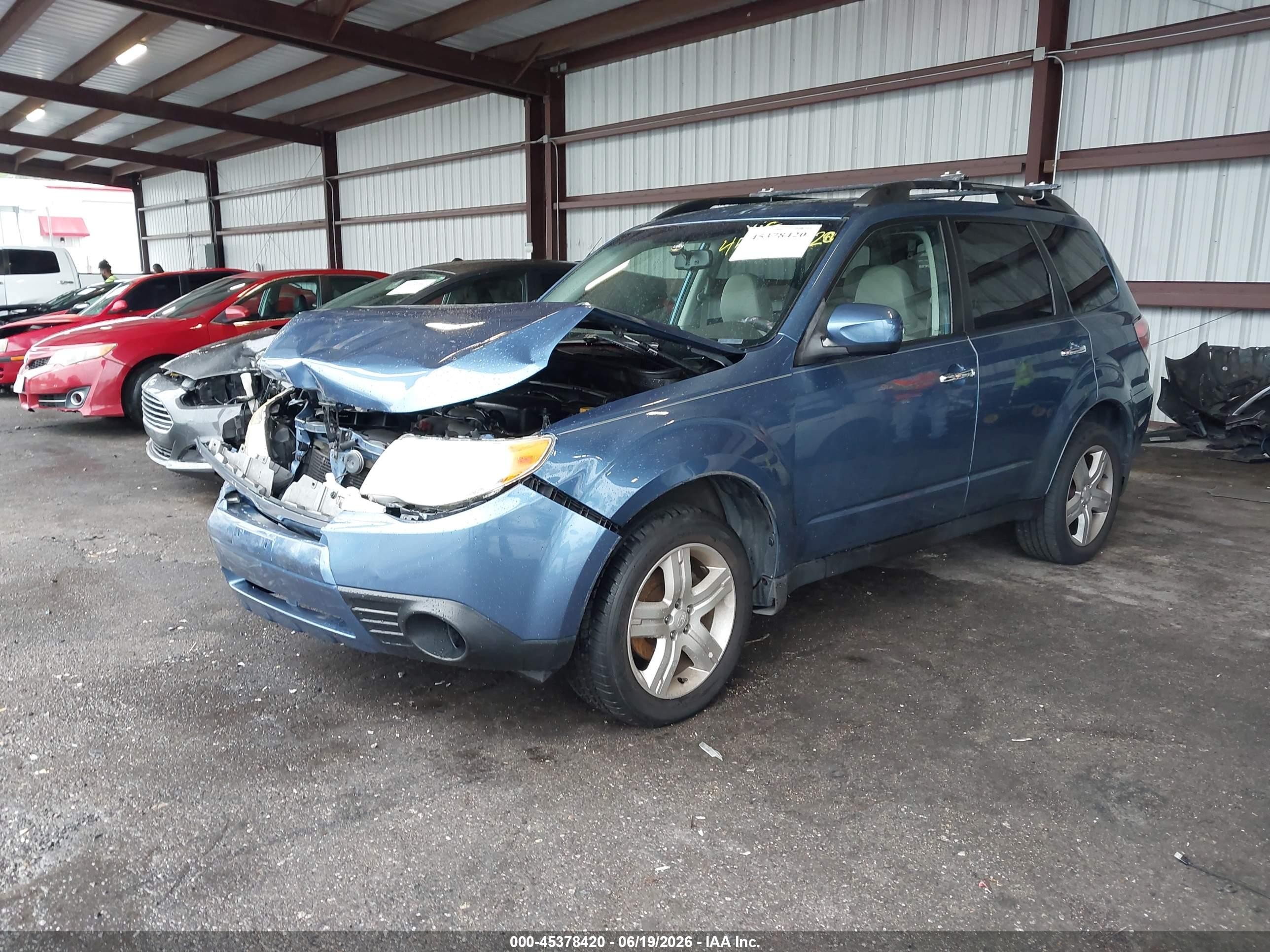 2010 Subaru Forester 2.5x Premium Blue vin: JF2SH6CC2AH750661