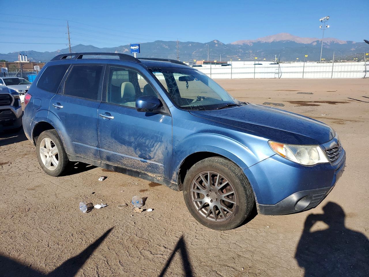 2010 Subaru Forester 2.5x Premium Blue vin: JF2SH6CC2AH780680