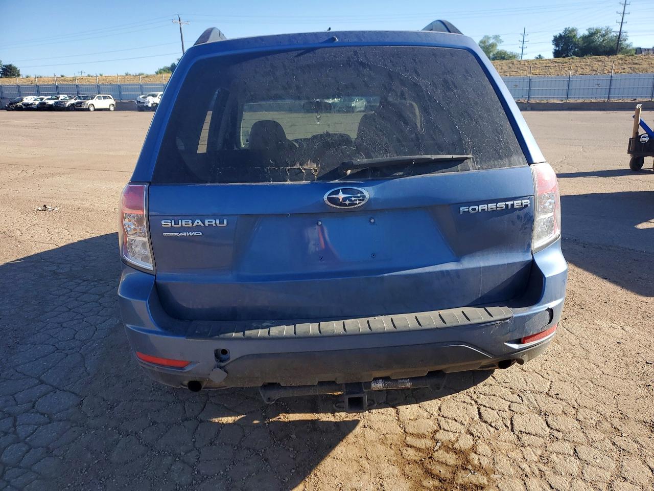 2010 Subaru Forester 2.5x Premium Blue vin: JF2SH6CC2AH780680