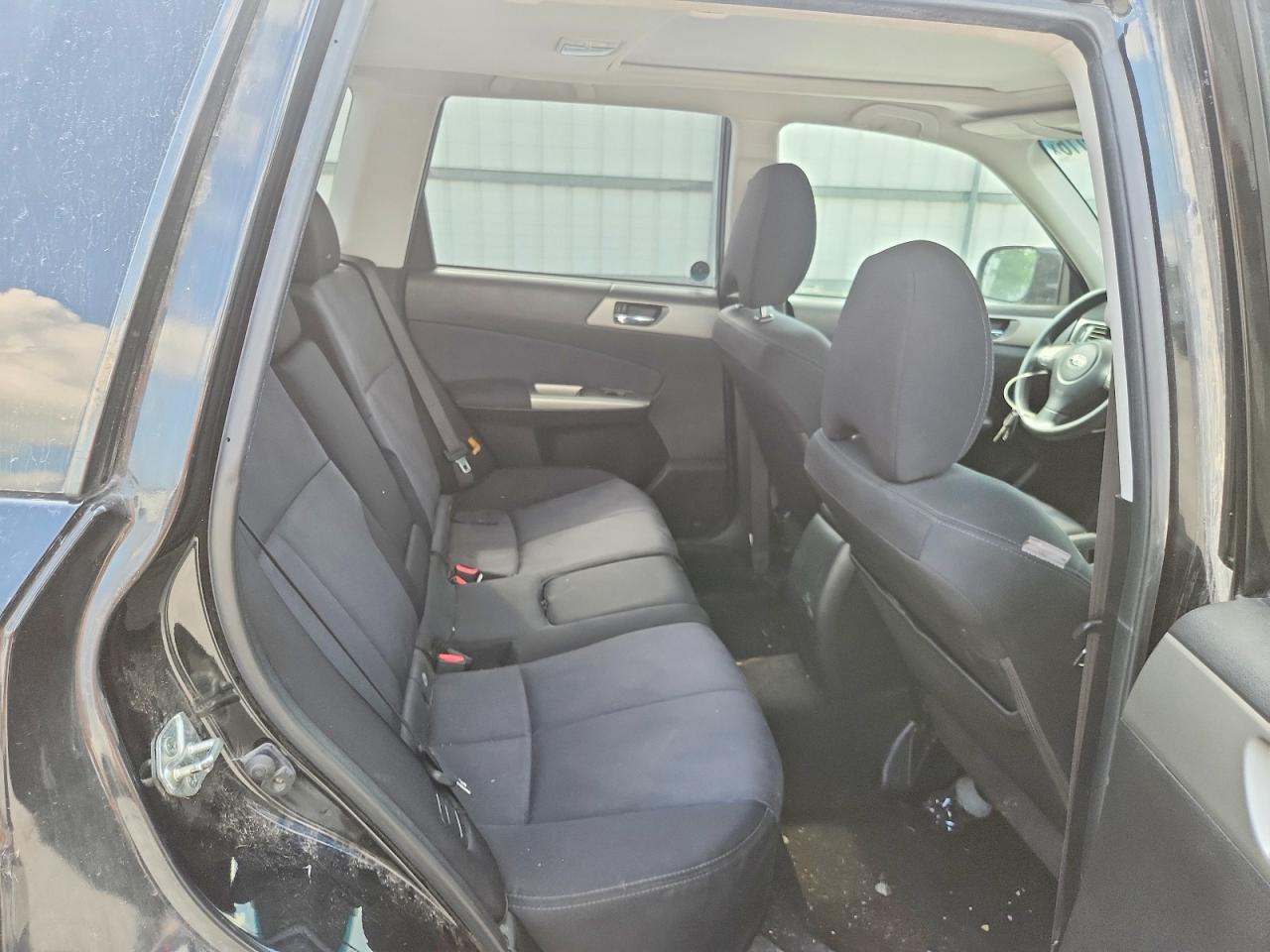2010 Subaru Forester 2.5x Premium Black vin: JF2SH6CC2AH783725