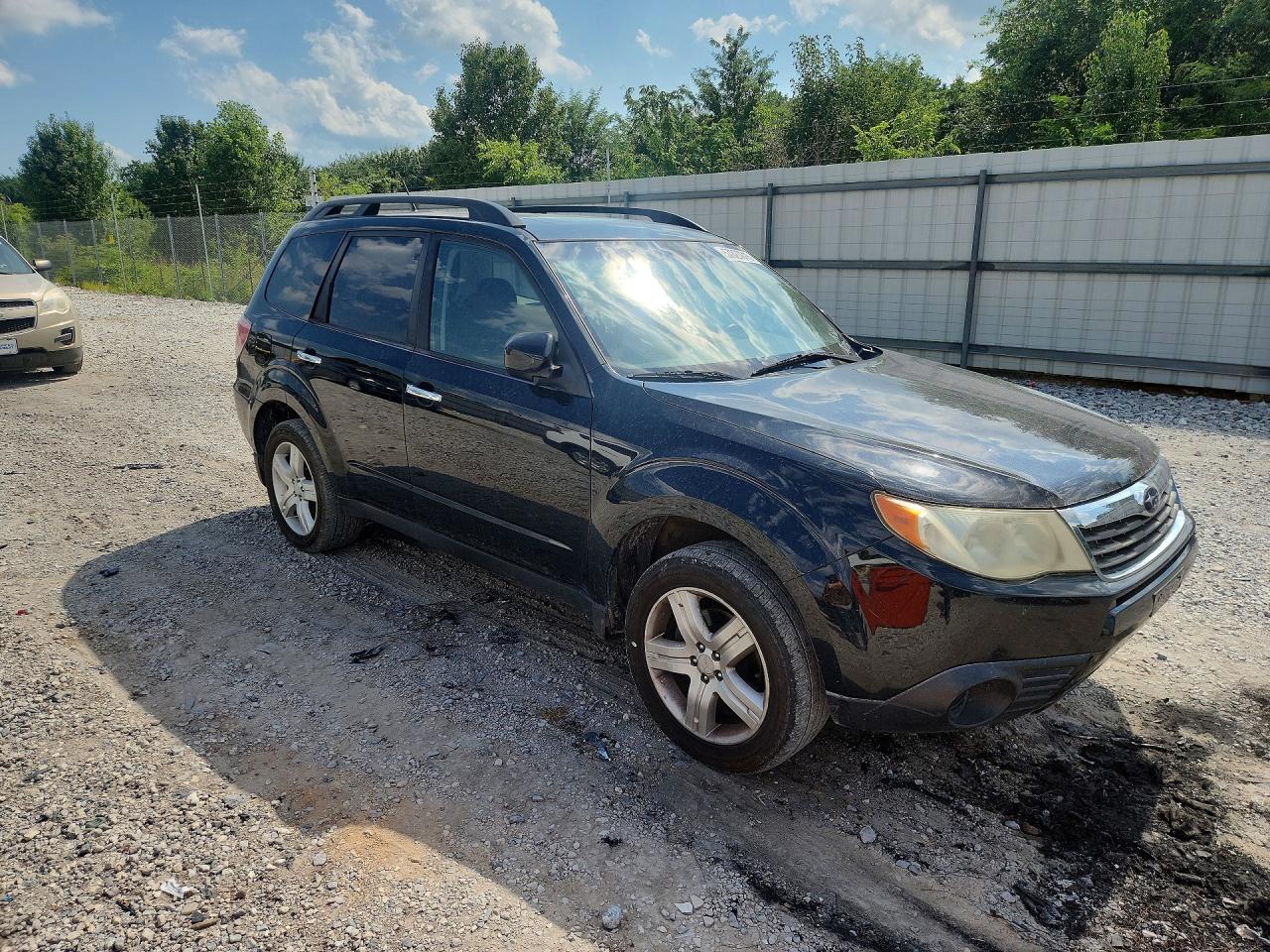2010 Subaru Forester 2.5x Premium Black vin: JF2SH6CC2AH783725