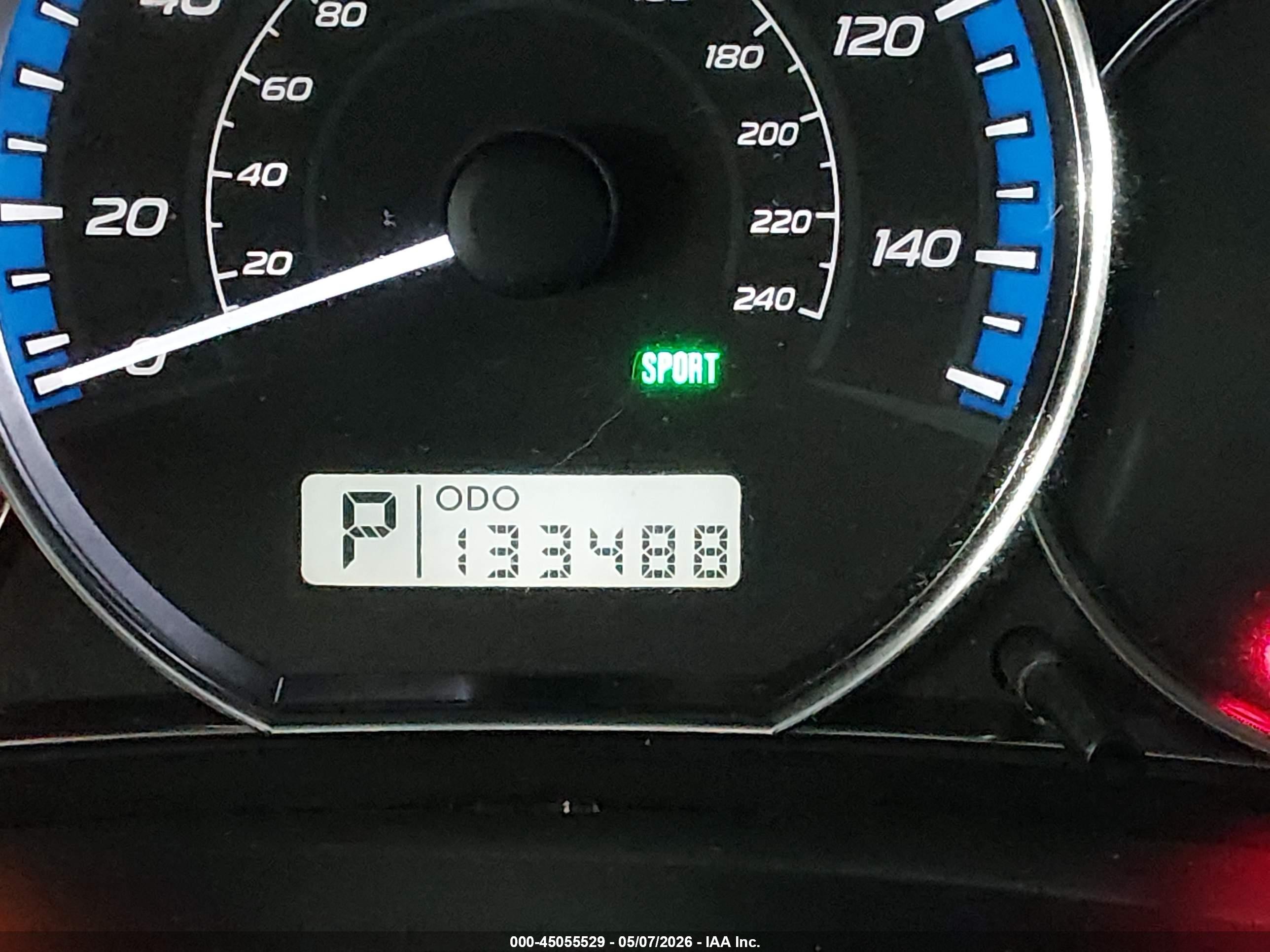 2010 Subaru Forester 2.5x Premium White vin: JF2SH6CC2AH797074