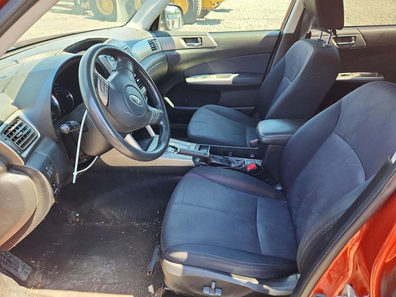 2010 Subaru Forester 2.5x Premium Orange vin: JF2SH6CC2AH904947