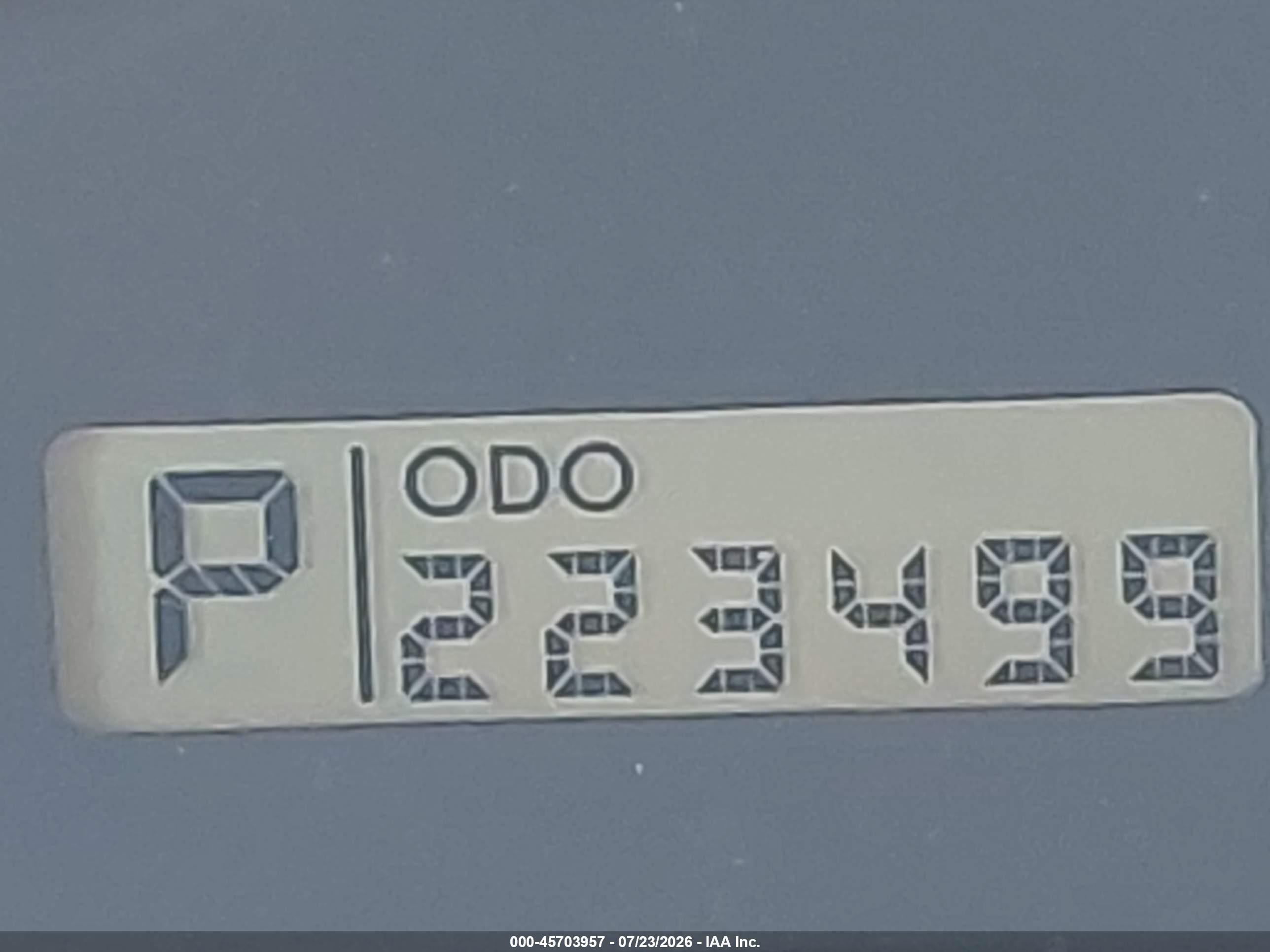 2010 Subaru Forester 2.5x Premium Серебряный vin: JF2SH6CC2AH905709