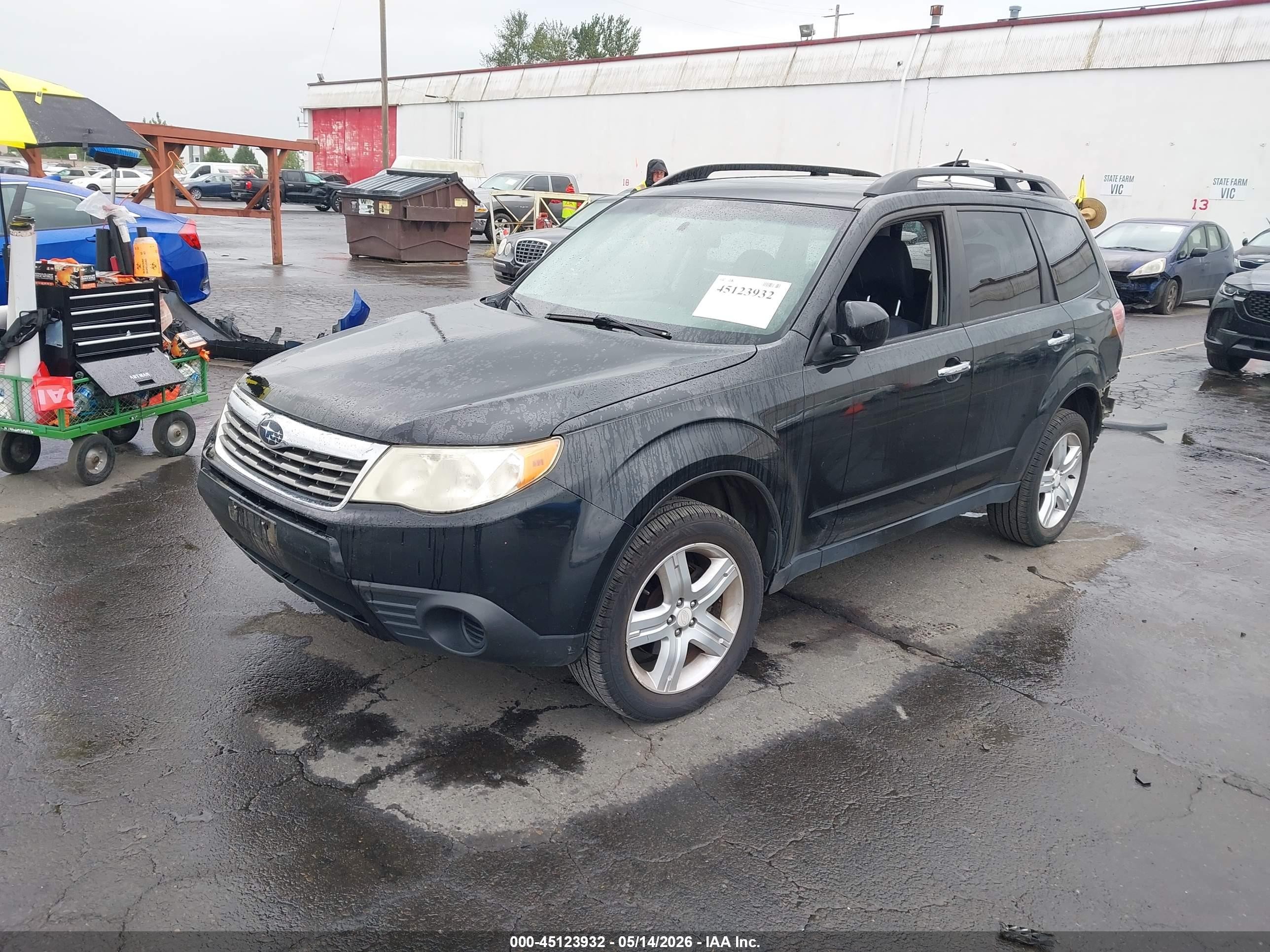 2010 Subaru Forester 2.5x Premium Black vin: JF2SH6CC3AG907670