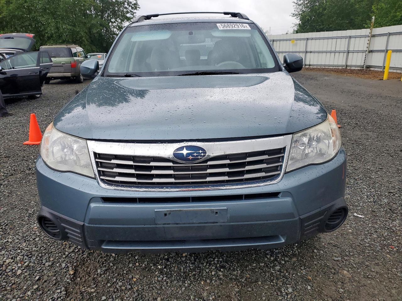 2010 Subaru Forester 2.5x Premium Green vin: JF2SH6CC3AH756257