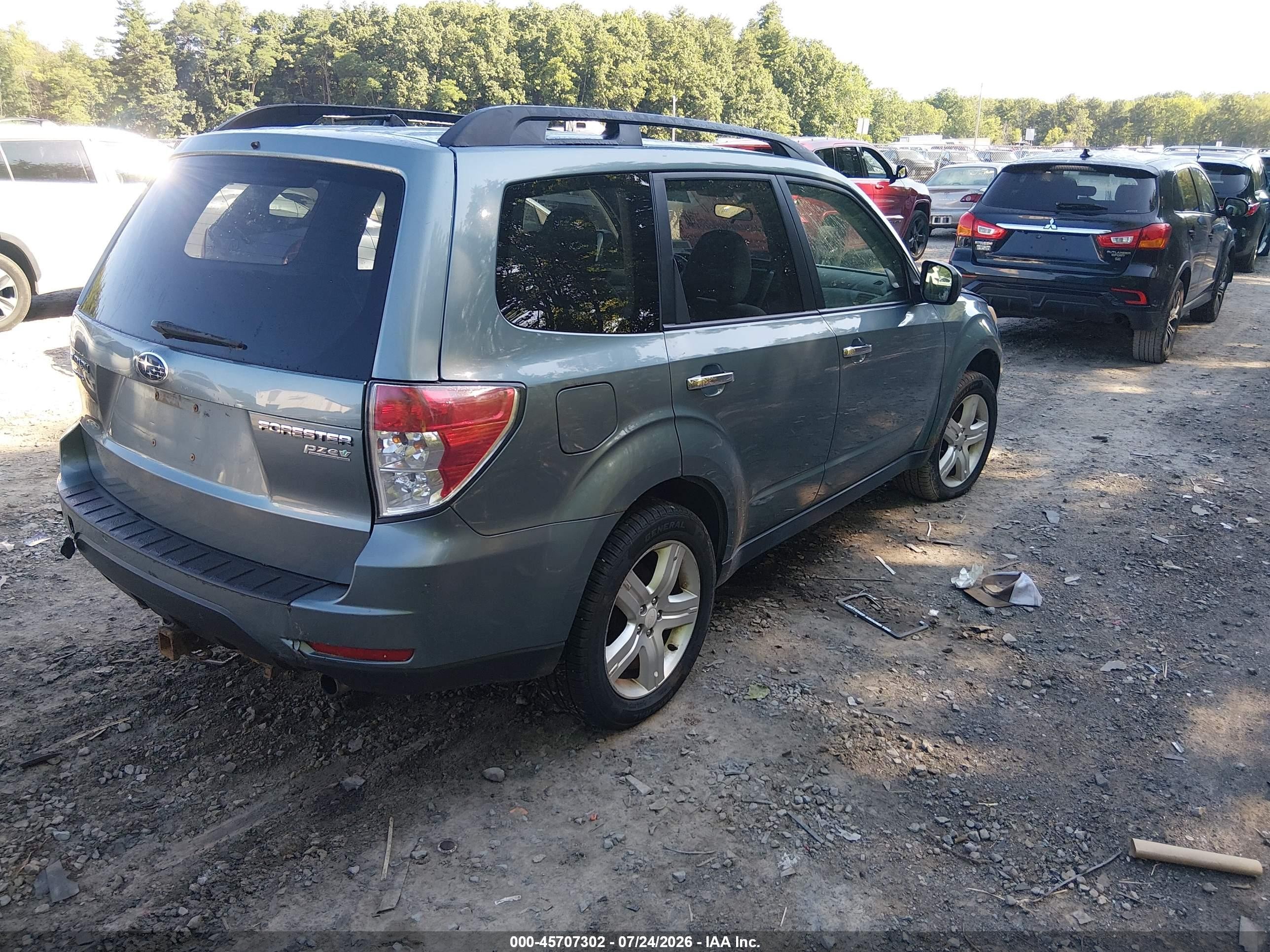 2010 Subaru Forester 2.5x Premium Teal vin: JF2SH6CC3AH762995