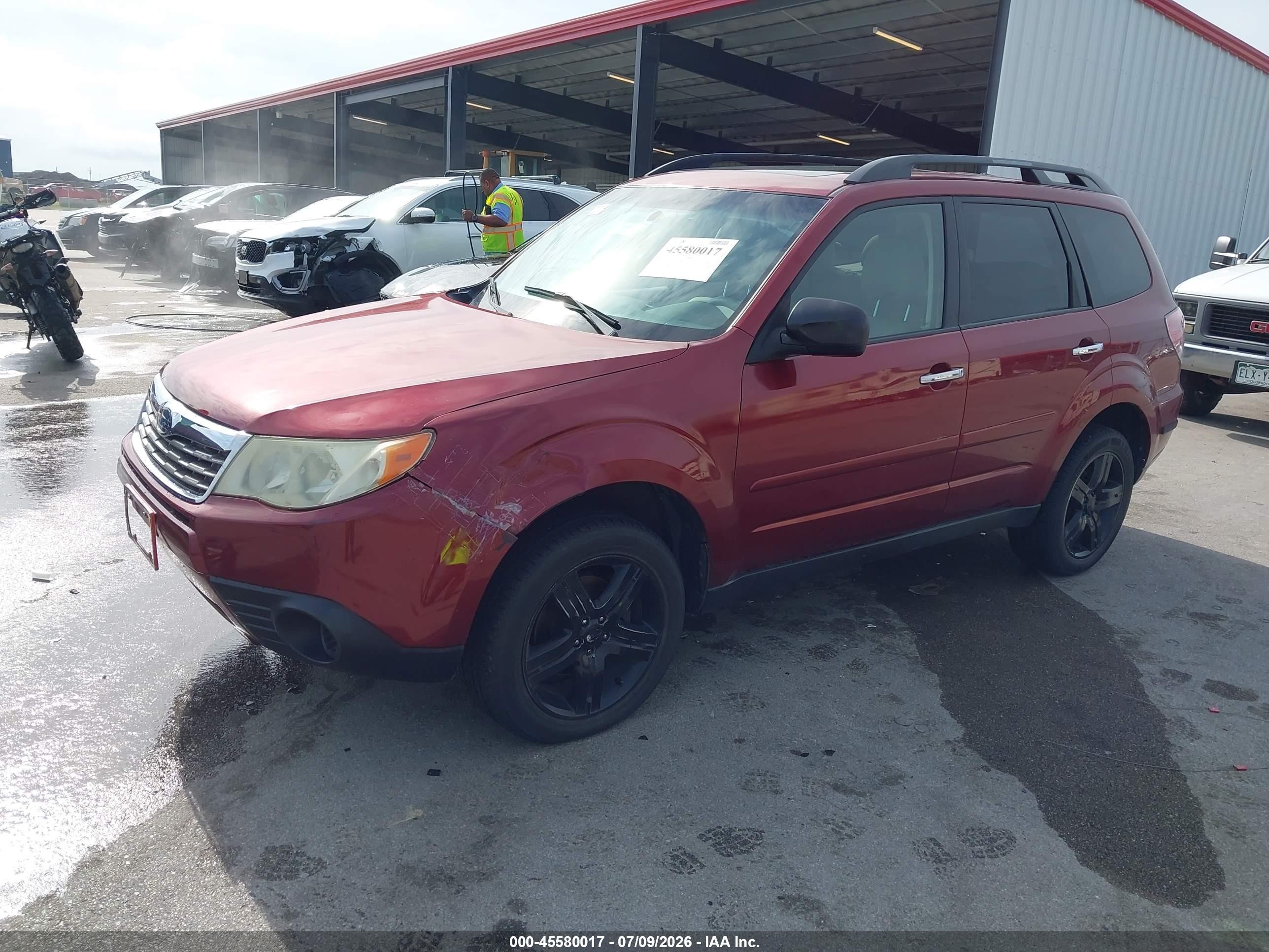 2010 Subaru Forester 2.5x Premium Maroon vin: JF2SH6CC3AH772149