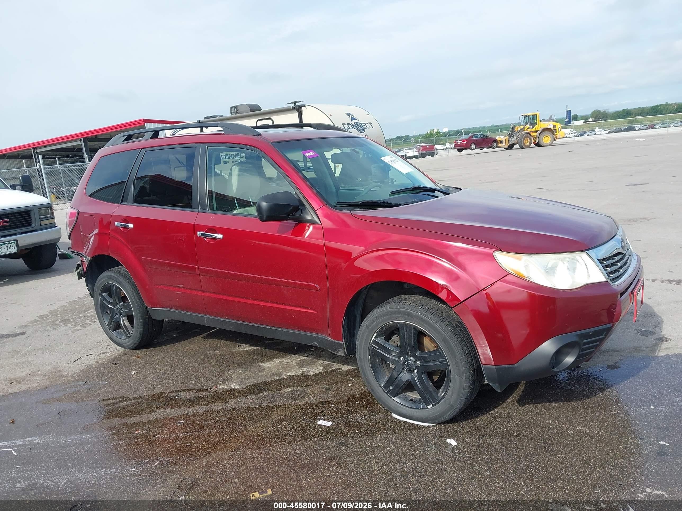 2010 Subaru Forester 2.5x Premium Maroon vin: JF2SH6CC3AH772149