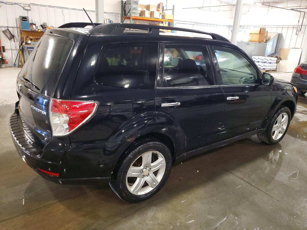 2010 Subaru Forester 2.5x Premium Black vin: JF2SH6CC3AH784804