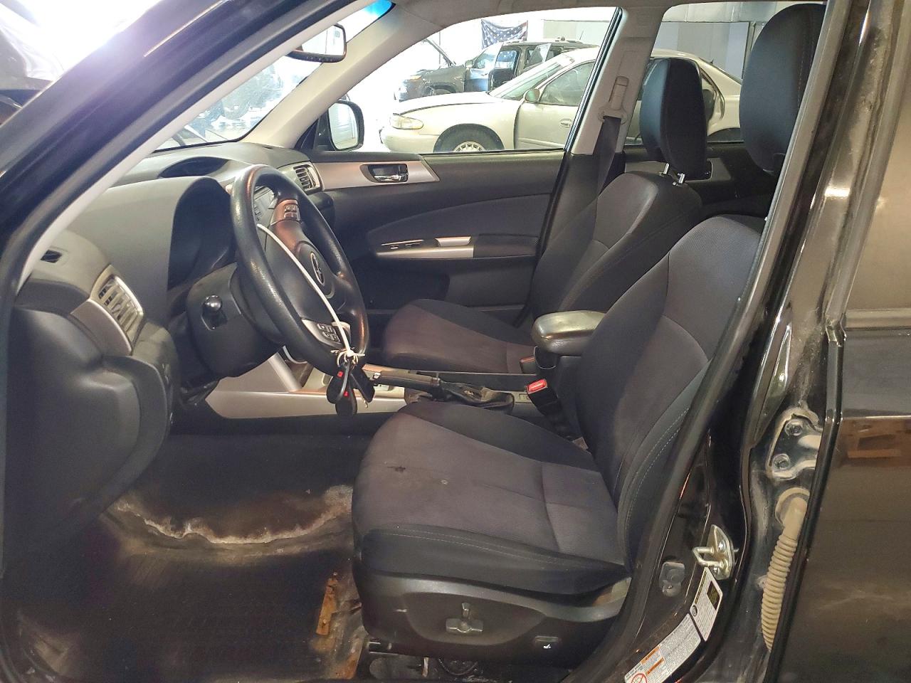 2010 Subaru Forester 2.5x Premium Black vin: JF2SH6CC3AH784804