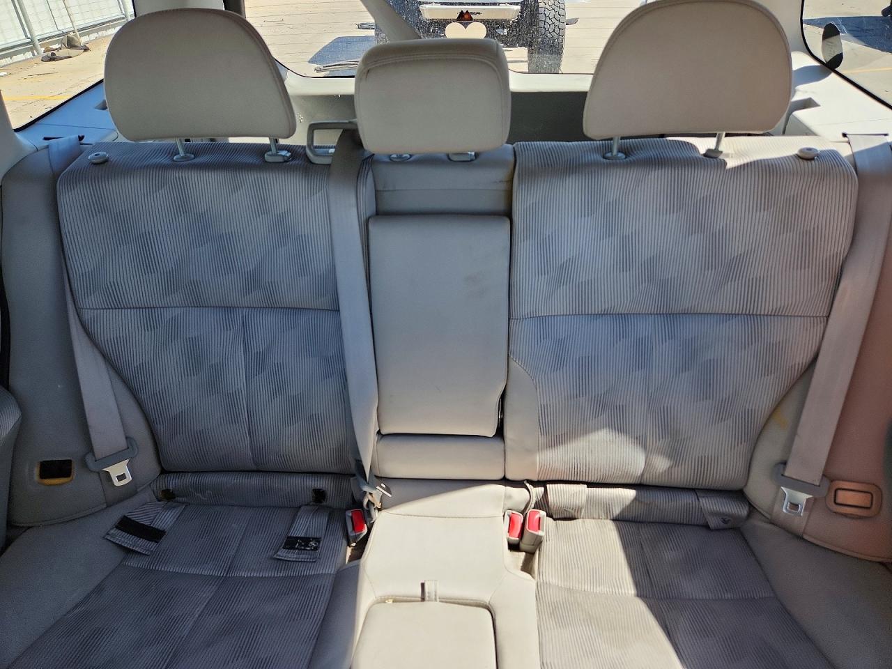 2010 Subaru Forester 2.5x Premium Blue vin: JF2SH6CC3AH786732