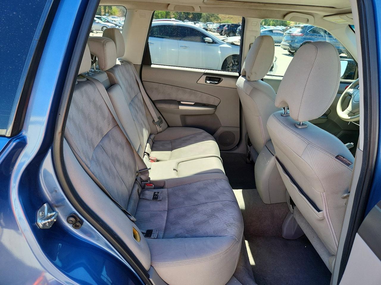 2010 Subaru Forester 2.5x Premium Blue vin: JF2SH6CC3AH786732