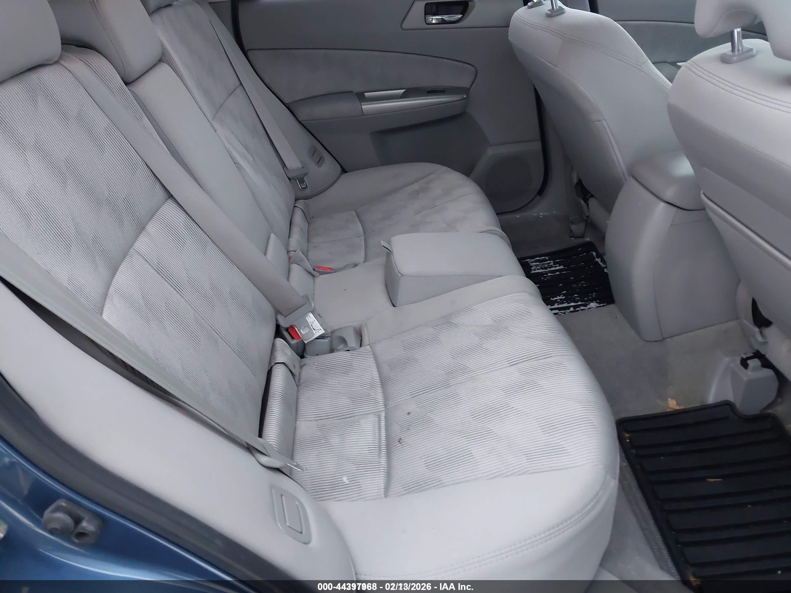 2010 Subaru Forester 2.5x Premium Blue vin: JF2SH6CC3AH790019