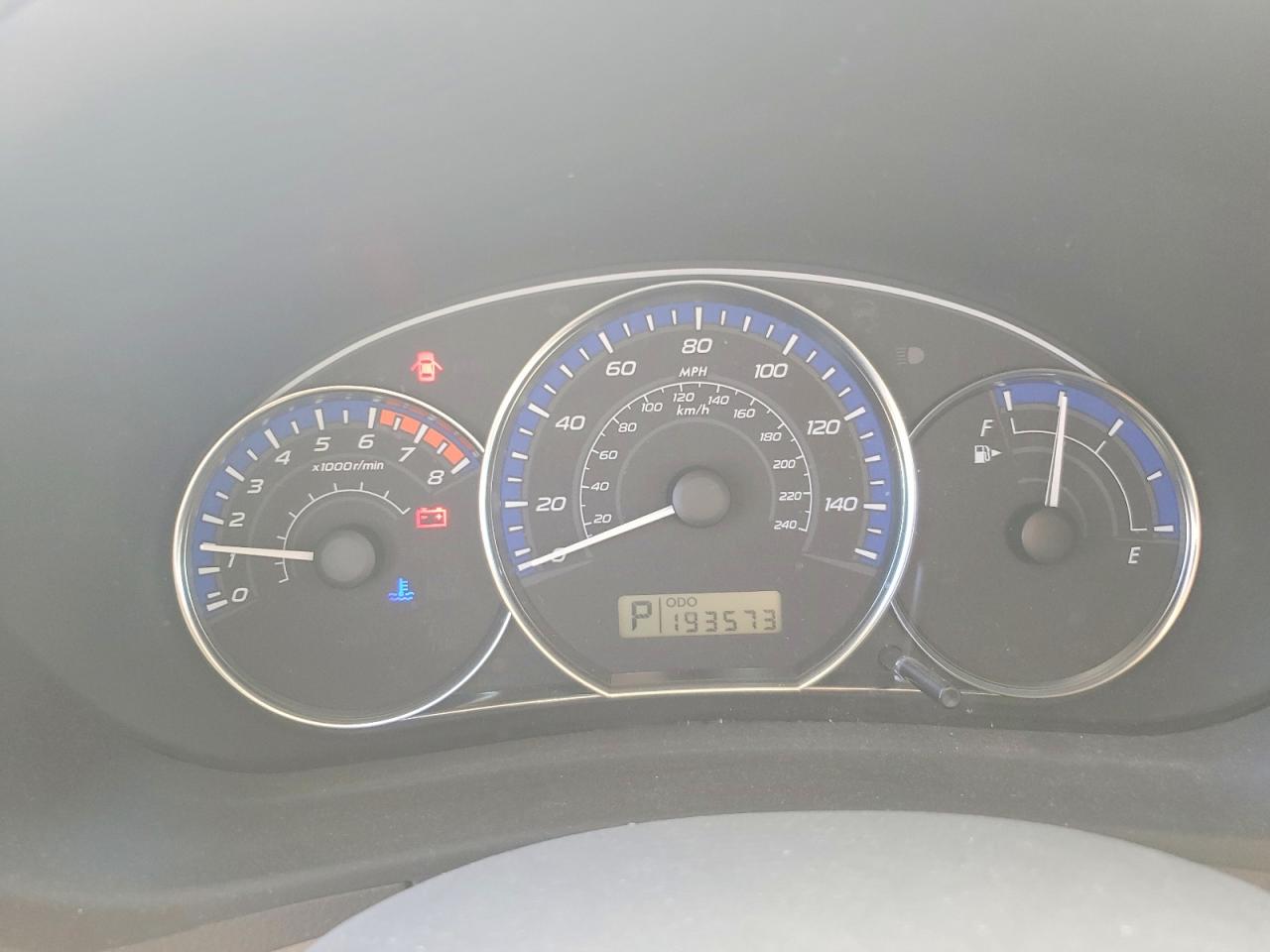 2010 Subaru Forester 2.5x Premium Silver vin: JF2SH6CC3AH908053