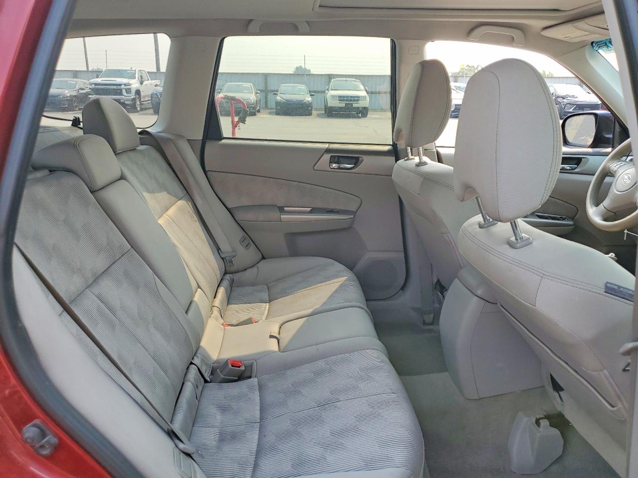 2010 Subaru Forester 2.5x Premium Red vin: JF2SH6CC3AH918226