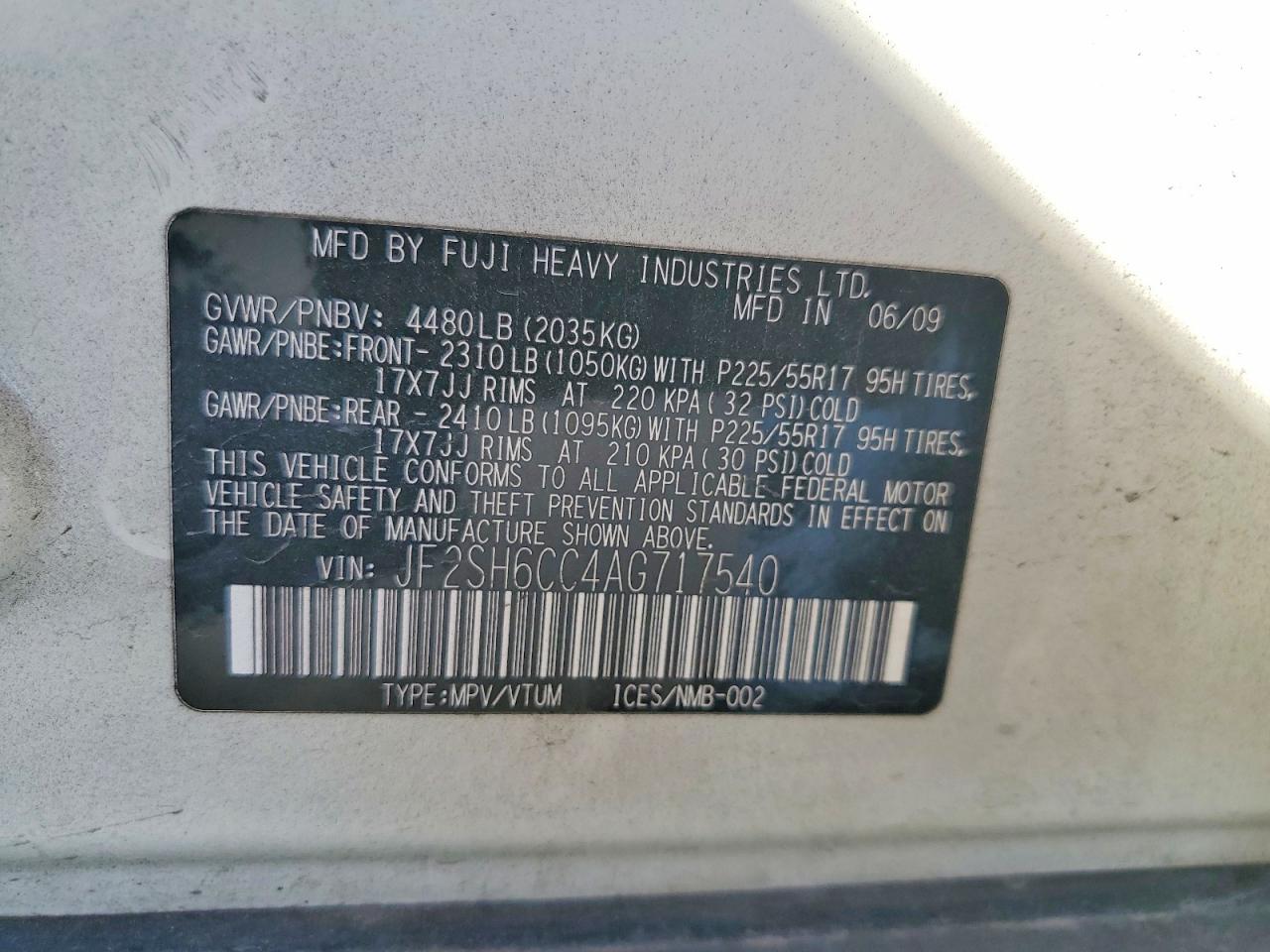 2010 Subaru Forester 2.5x Premium White vin: JF2SH6CC4AG717540