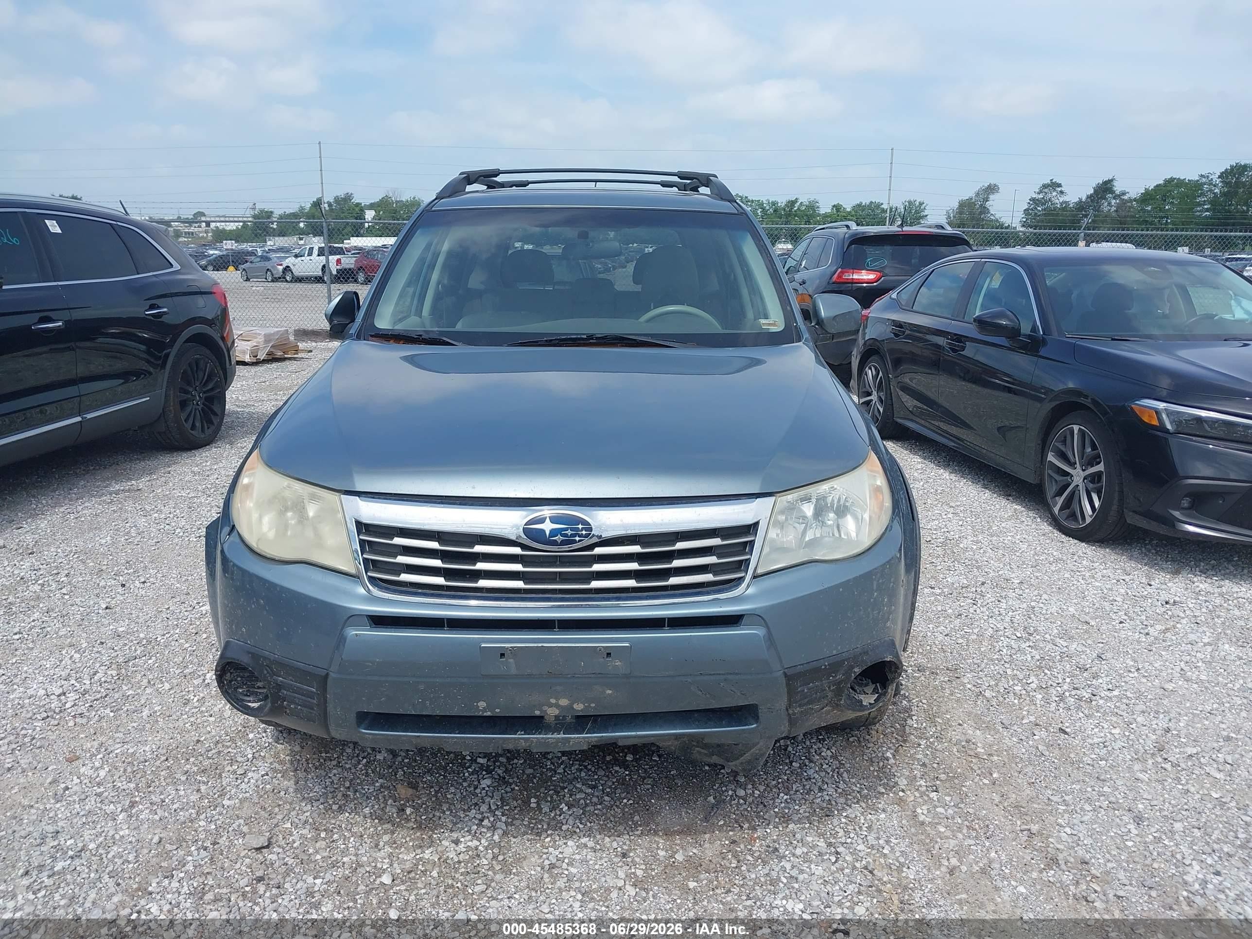2010 Subaru Forester 2.5x Premium Light Blue vin: JF2SH6CC4AH718729
