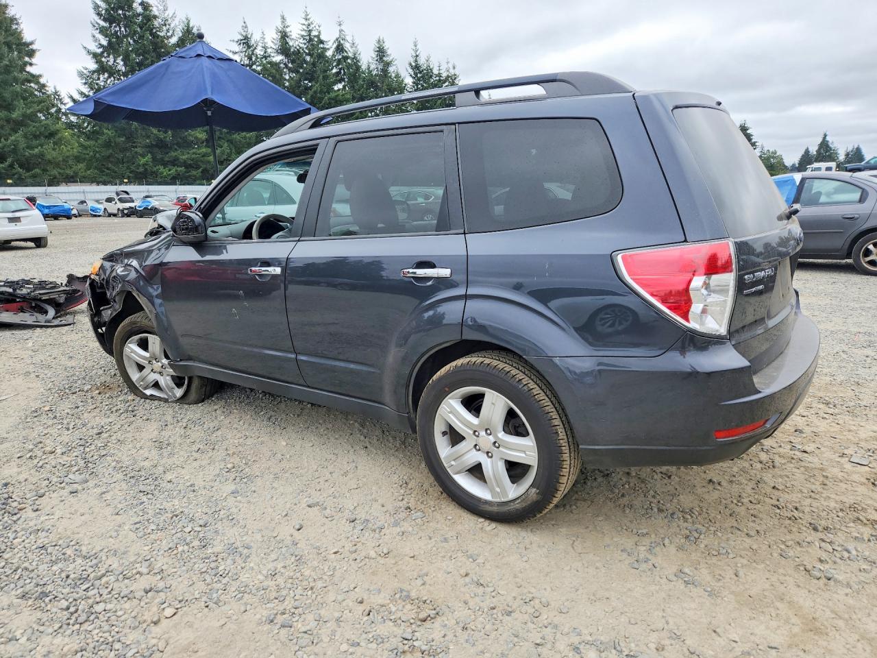 2010 Subaru Forester 2.5x Premium Серый vin: JF2SH6CC4AH759619
