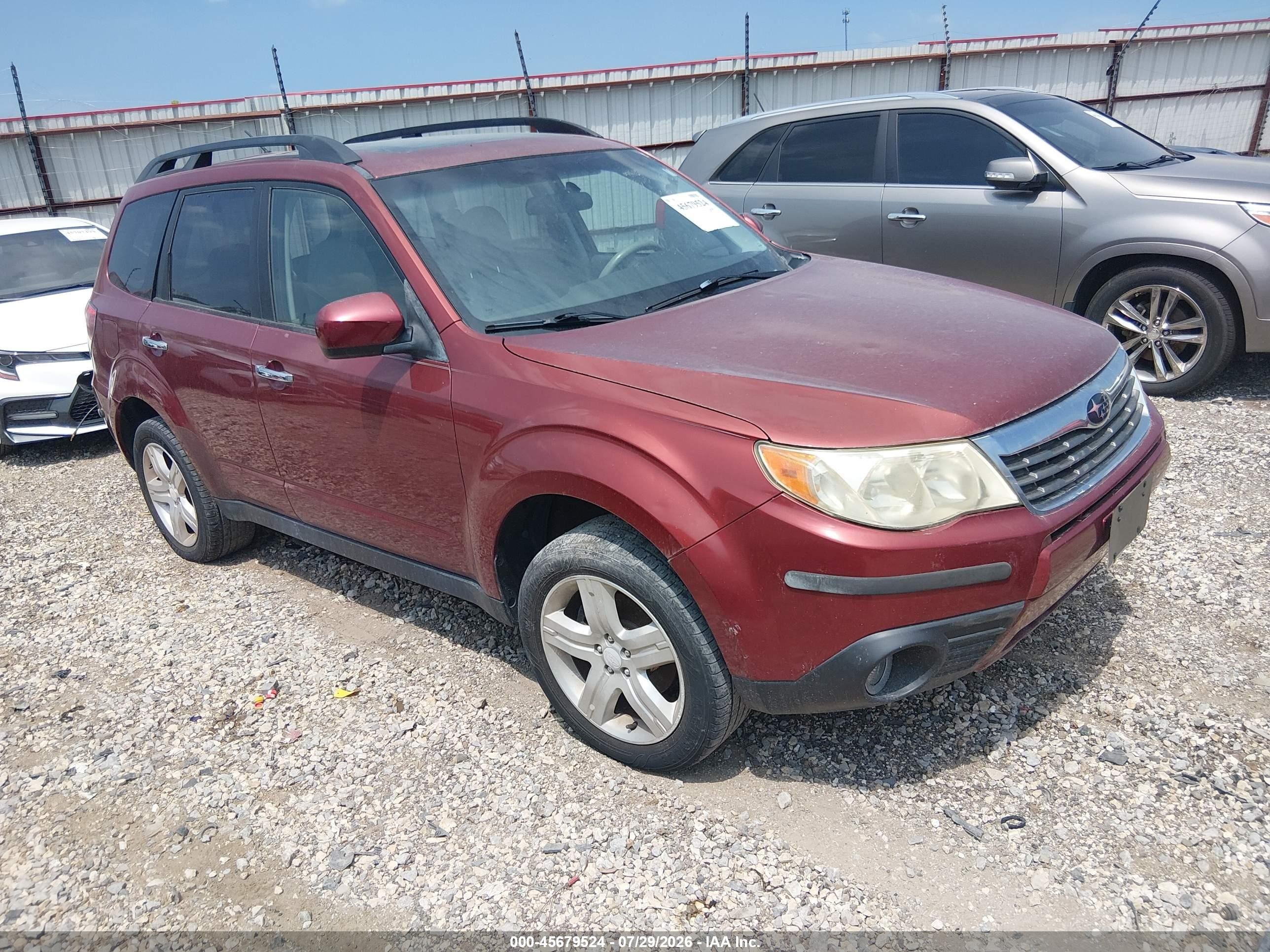2010 Subaru Forester 2.5x Premium Maroon vin: JF2SH6CC4AH761693