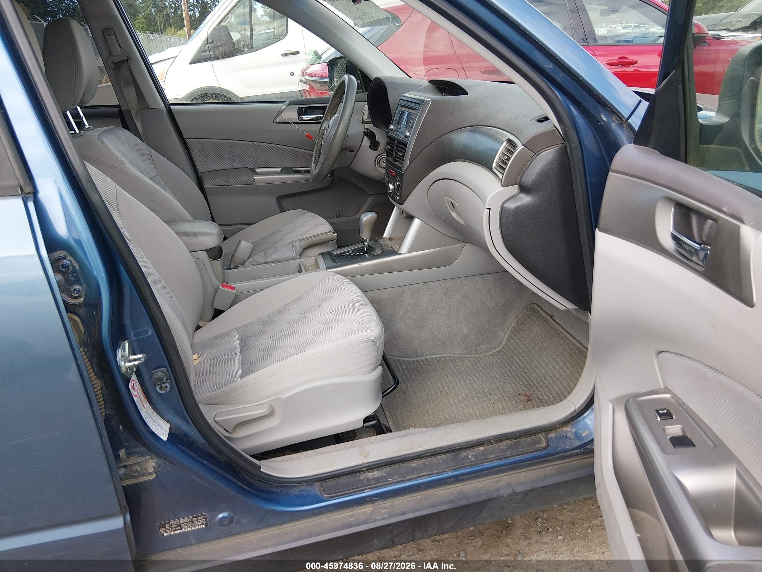 2010 Subaru Forester 2.5x Premium Blue vin: JF2SH6CC4AH785900