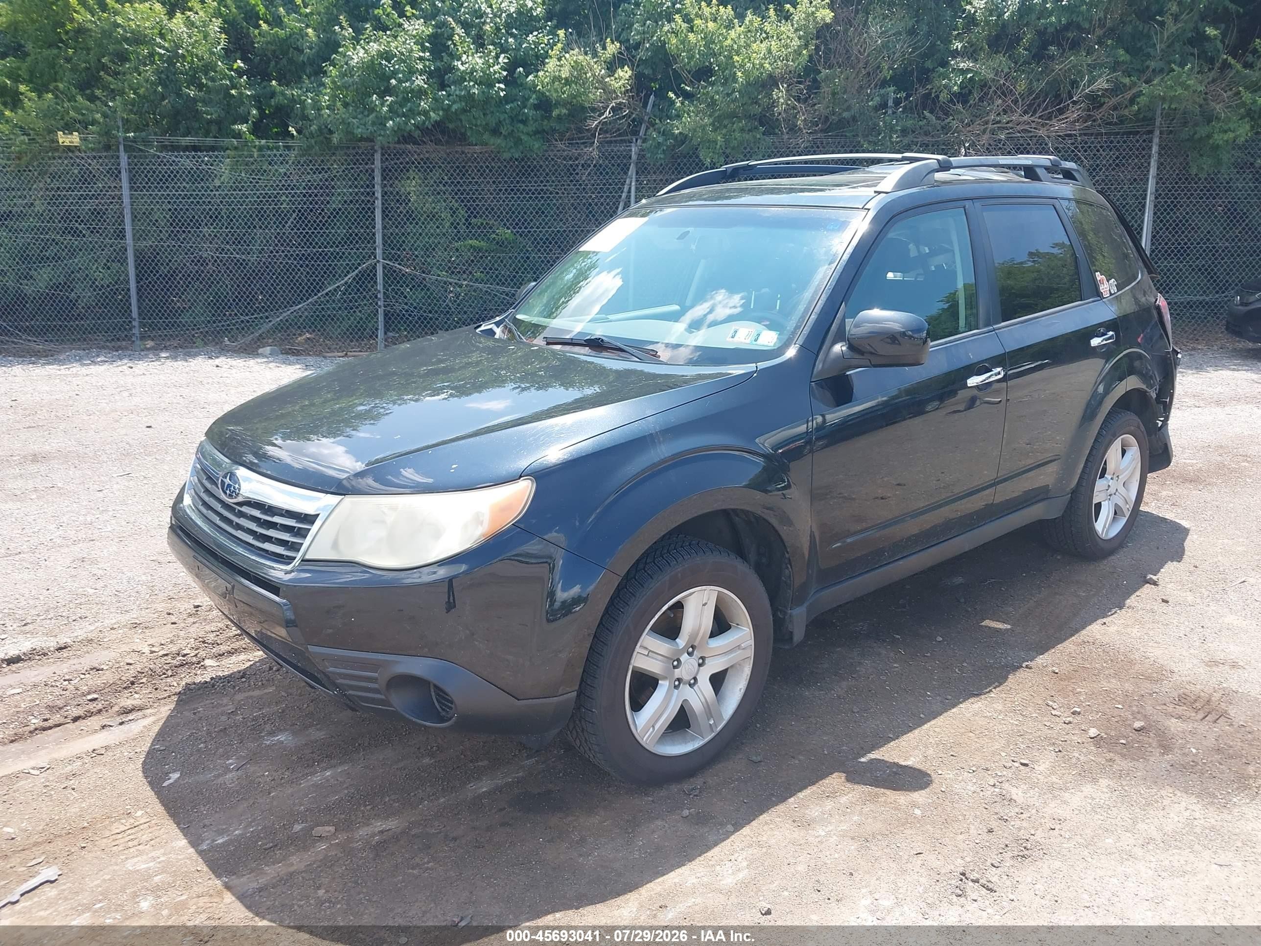 2010 Subaru Forester 2.5x Premium Black vin: JF2SH6CC5AH700899