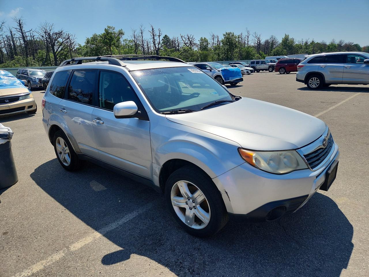 2010 Subaru Ascent Touring W/7-p Silver vin: JF2SH6CC5AH703480