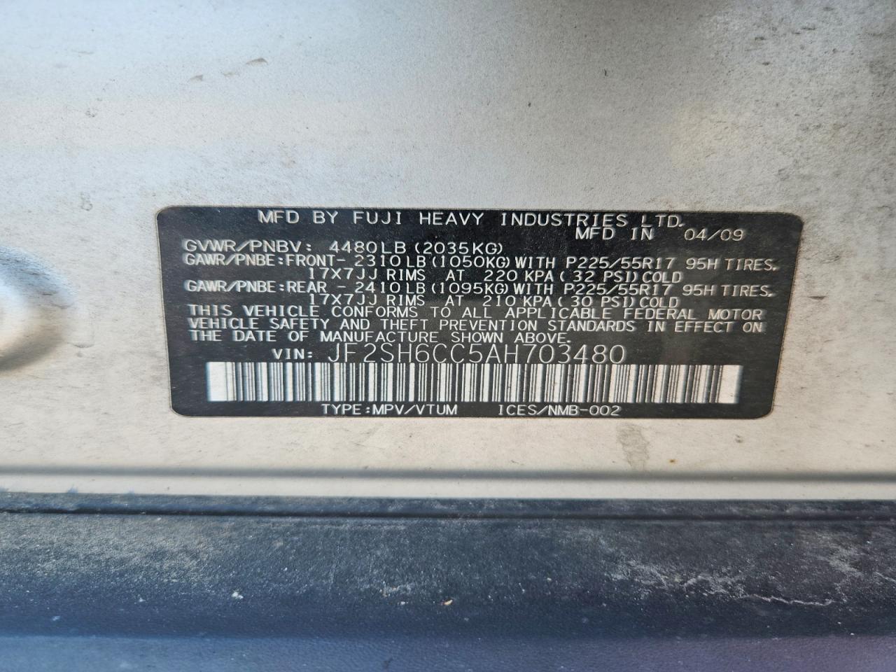 2010 Subaru Ascent Touring W/7-p Silver vin: JF2SH6CC5AH703480