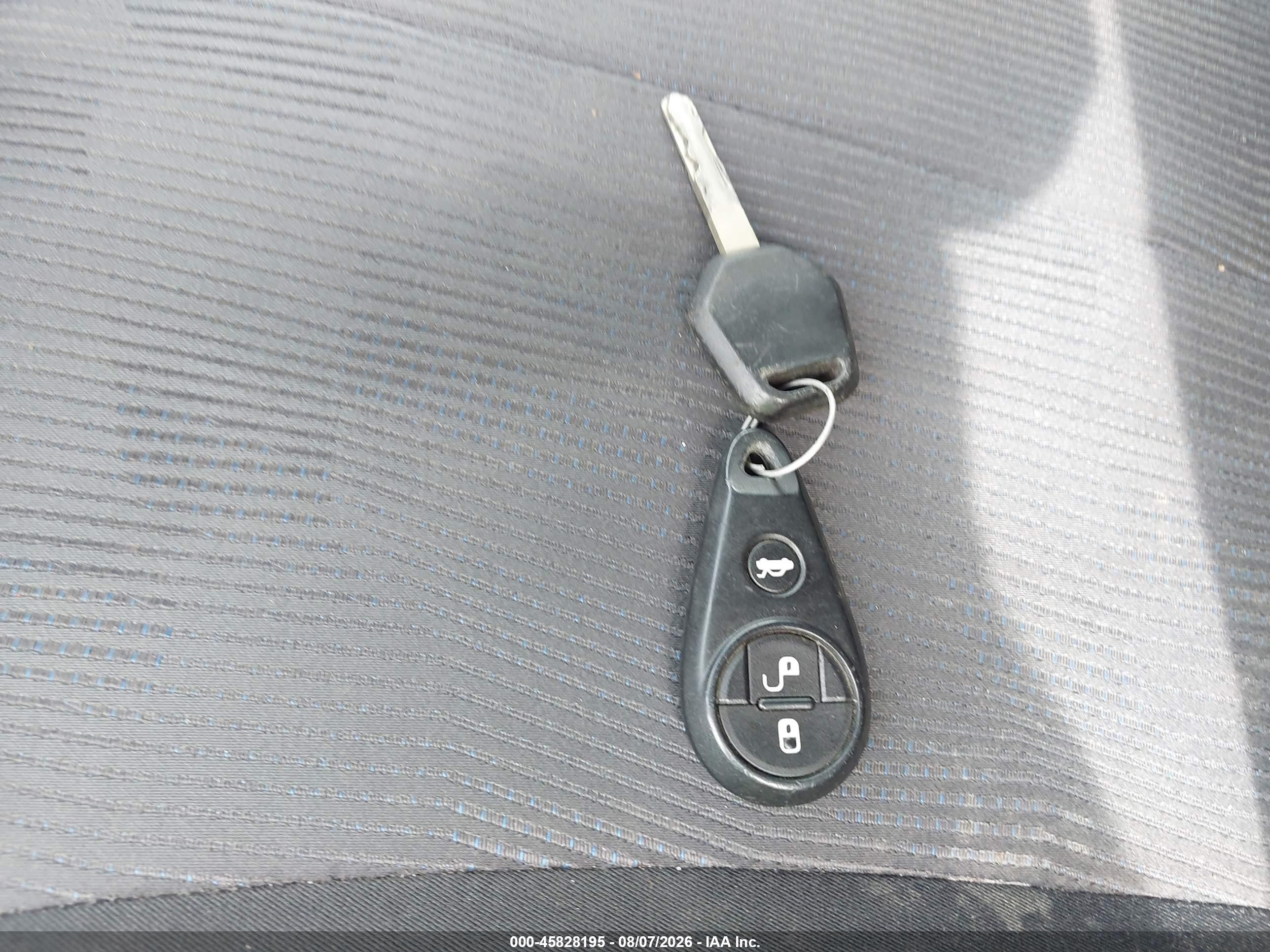 2010 Subaru Forester 2.5x Premium Silver vin: JF2SH6CC5AH719078