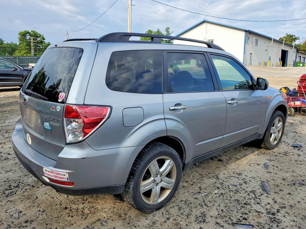 2010 Subaru Forester 2.5x Premium Silver vin: JF2SH6CC5AH747818