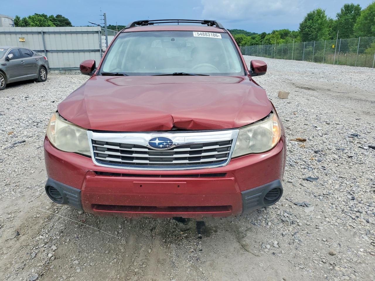 2010 Subaru Forester 2.5x Premium Burgundy vin: JF2SH6CC5AH766269
