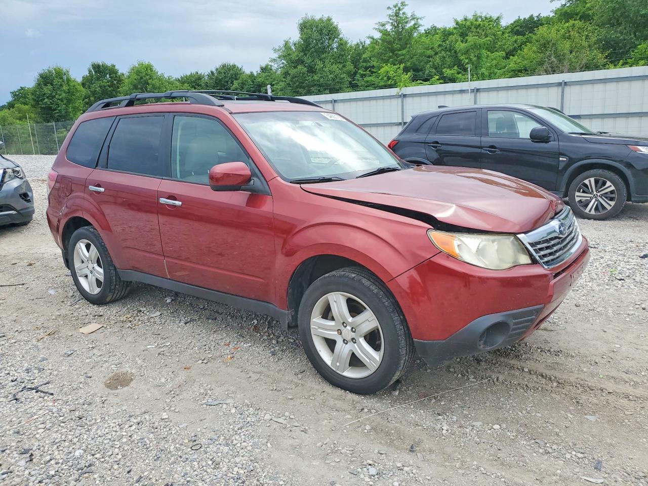 2010 Subaru Forester 2.5x Premium Burgundy vin: JF2SH6CC5AH766269