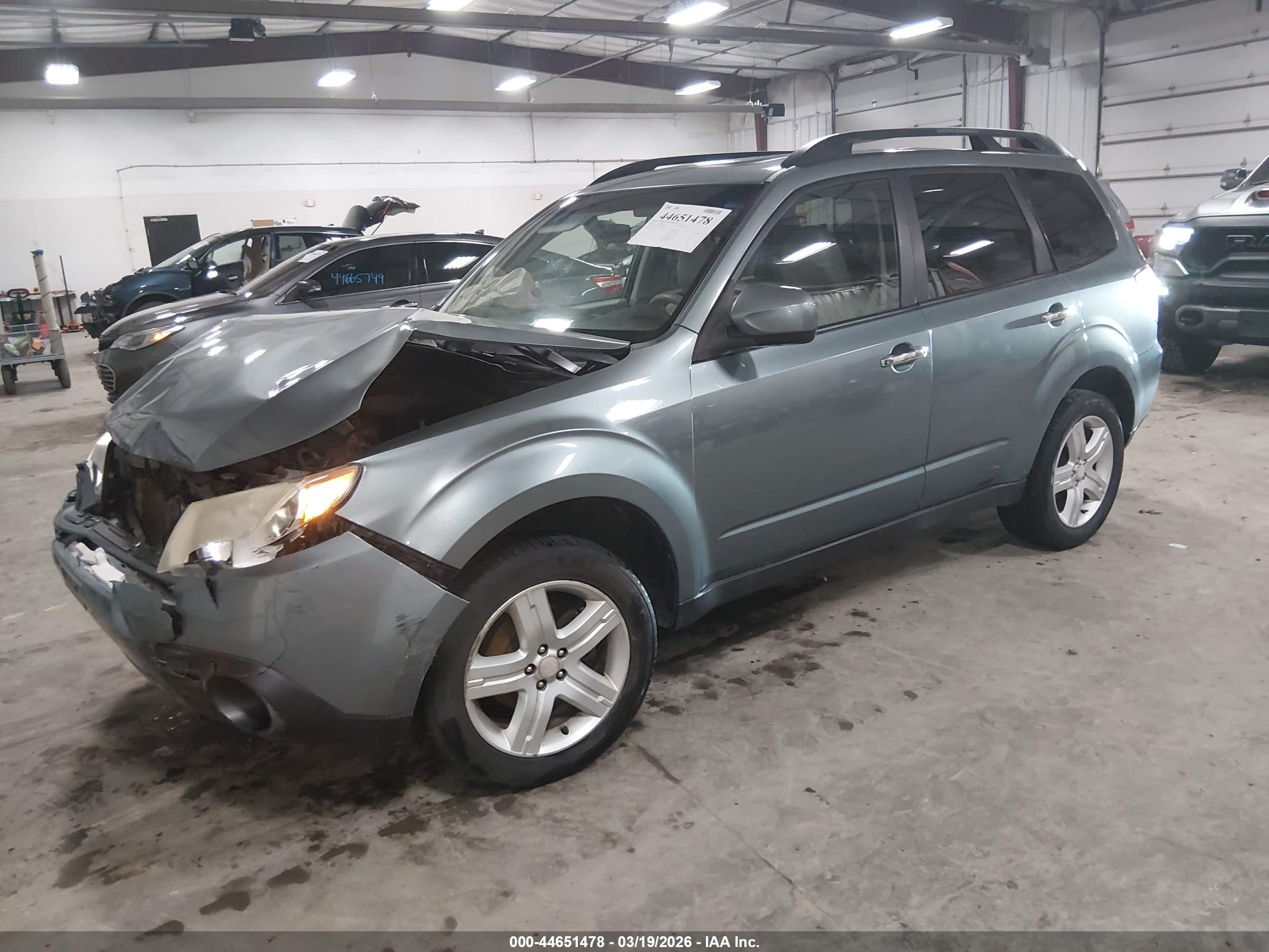 2010 Subaru Forester 2.5x Premium Зеленый vin: JF2SH6CC5AH792418