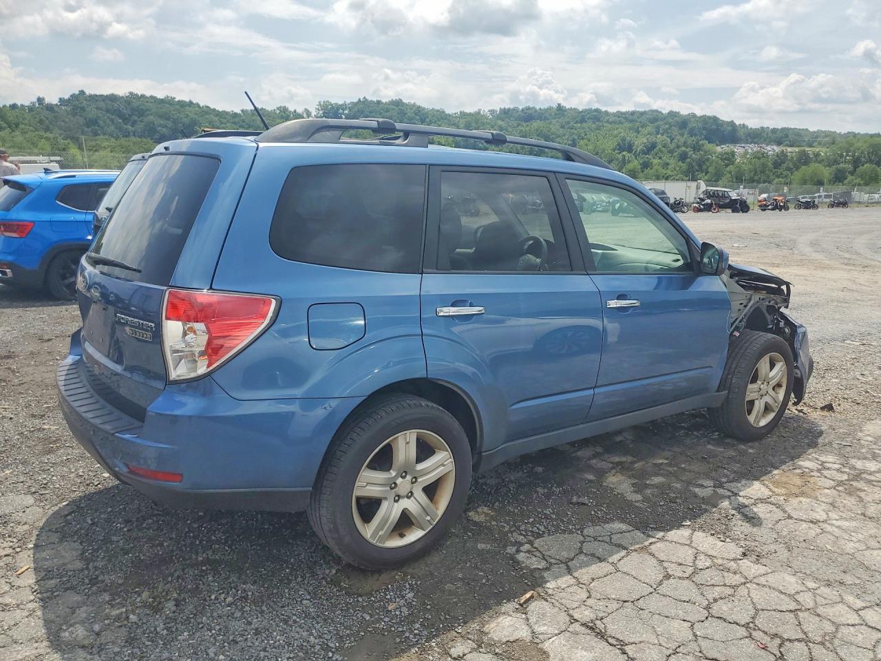 2010 Subaru Forester 2.5x Premium Синий vin: JF2SH6CC5AH792807