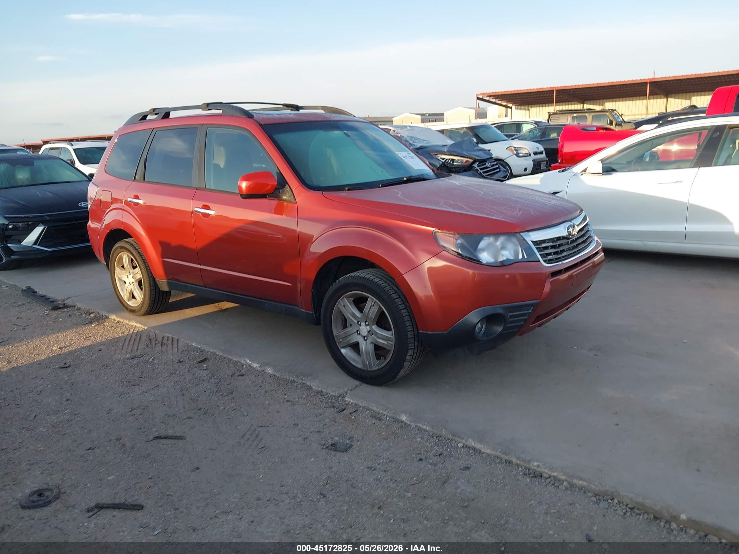 2010 Subaru Forester 2.5x Premium Orange vin: JF2SH6CC5AH799935