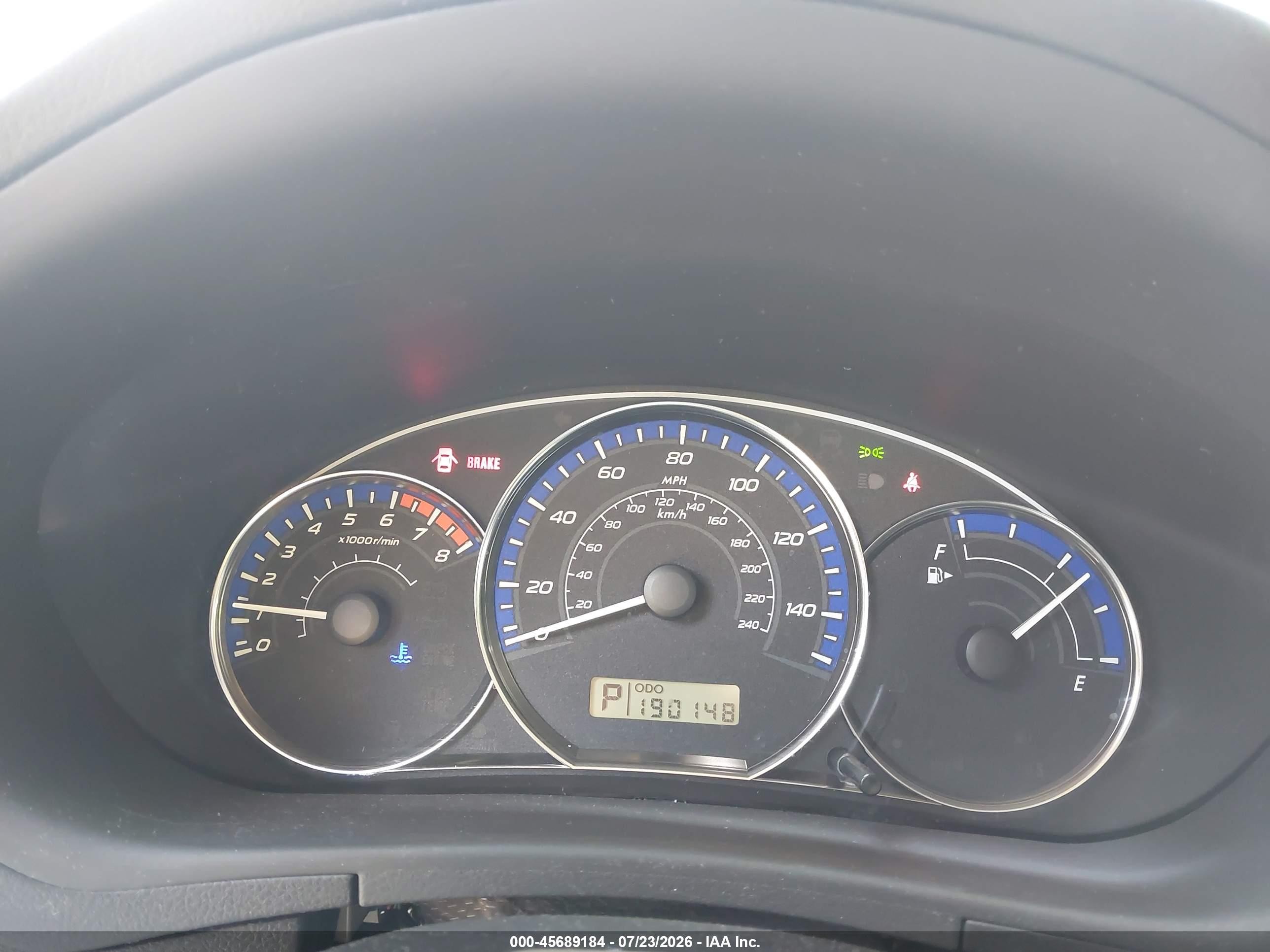 2010 Subaru Forester 2.5x Premium Silver vin: JF2SH6CC5AH902304